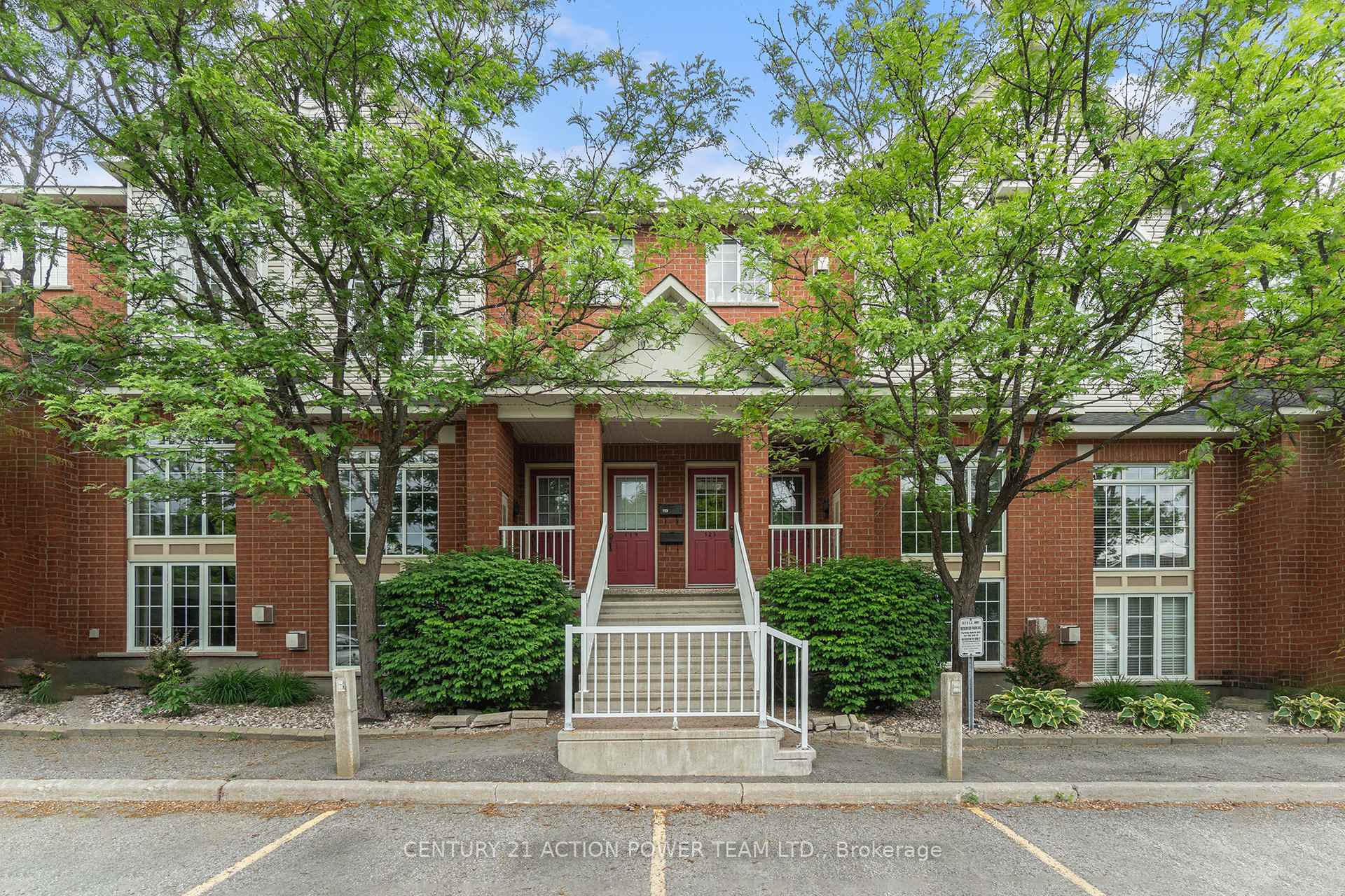 Photo 1 of 123 Gatestone Private, Ottawa, Beacon Hill South — HOMEH