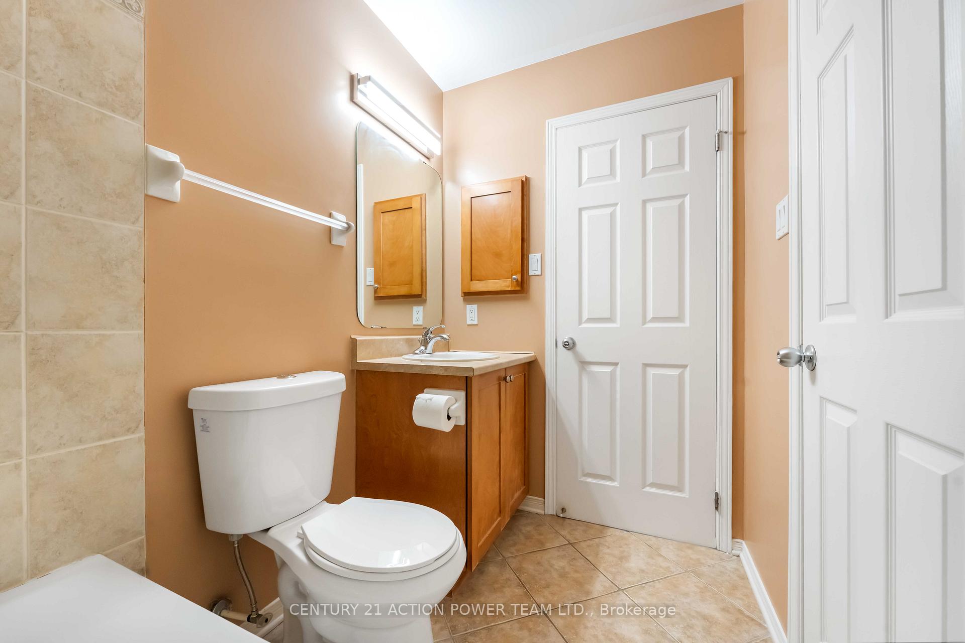 Photo 25 of 123 Gatestone Private, Ottawa, Beacon Hill South — HOMEH