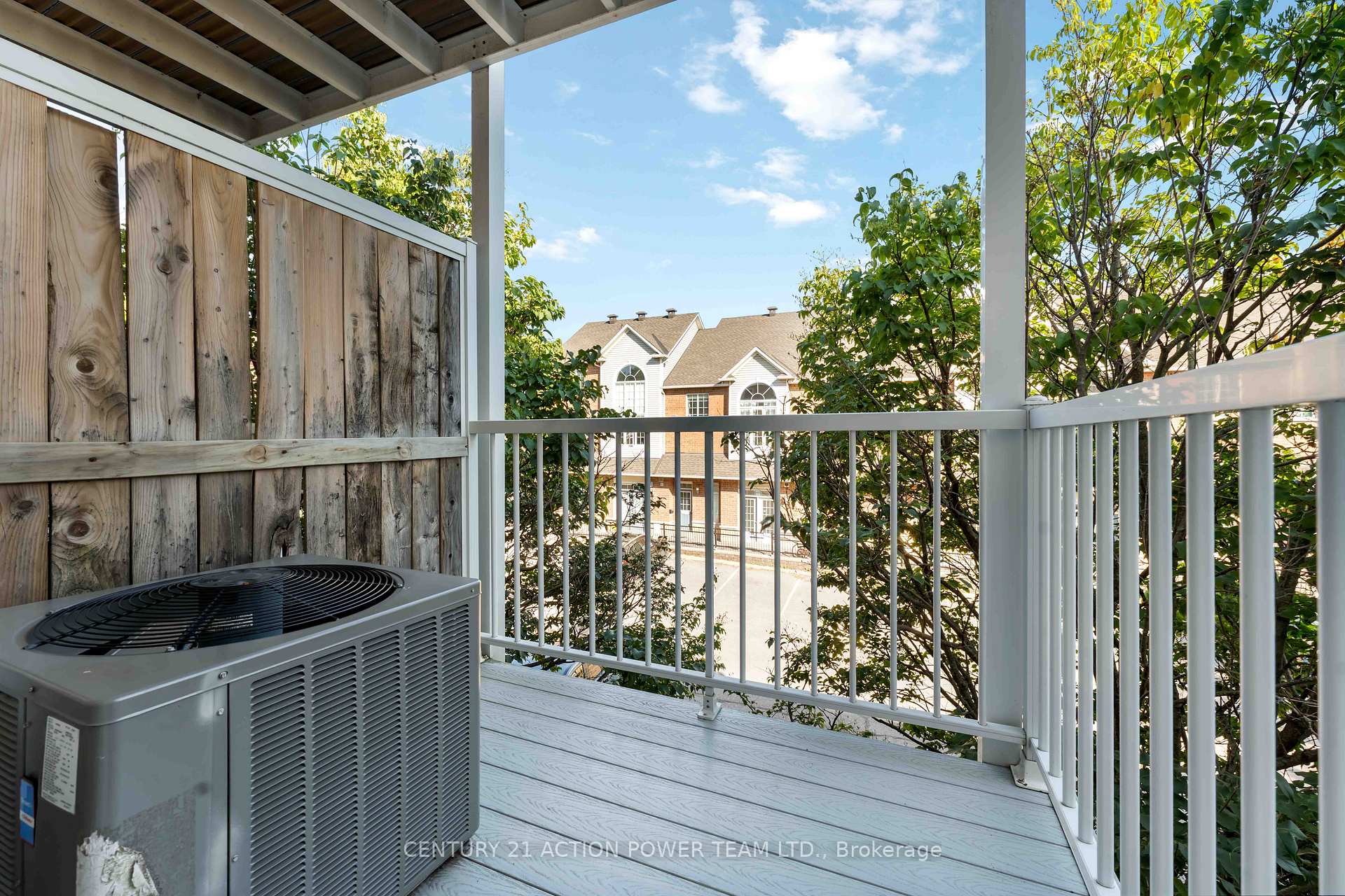 Photo 27 of 123 Gatestone Private, Ottawa, Beacon Hill South — HOMEH