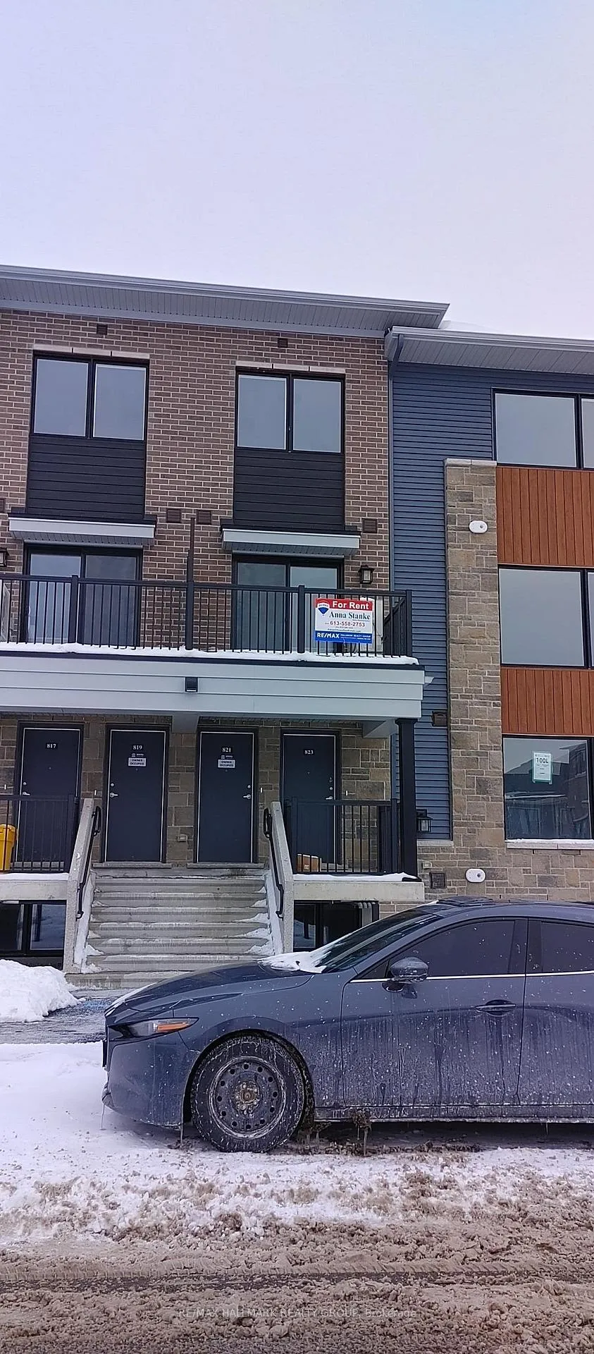 Front of 821 Arcadian Private