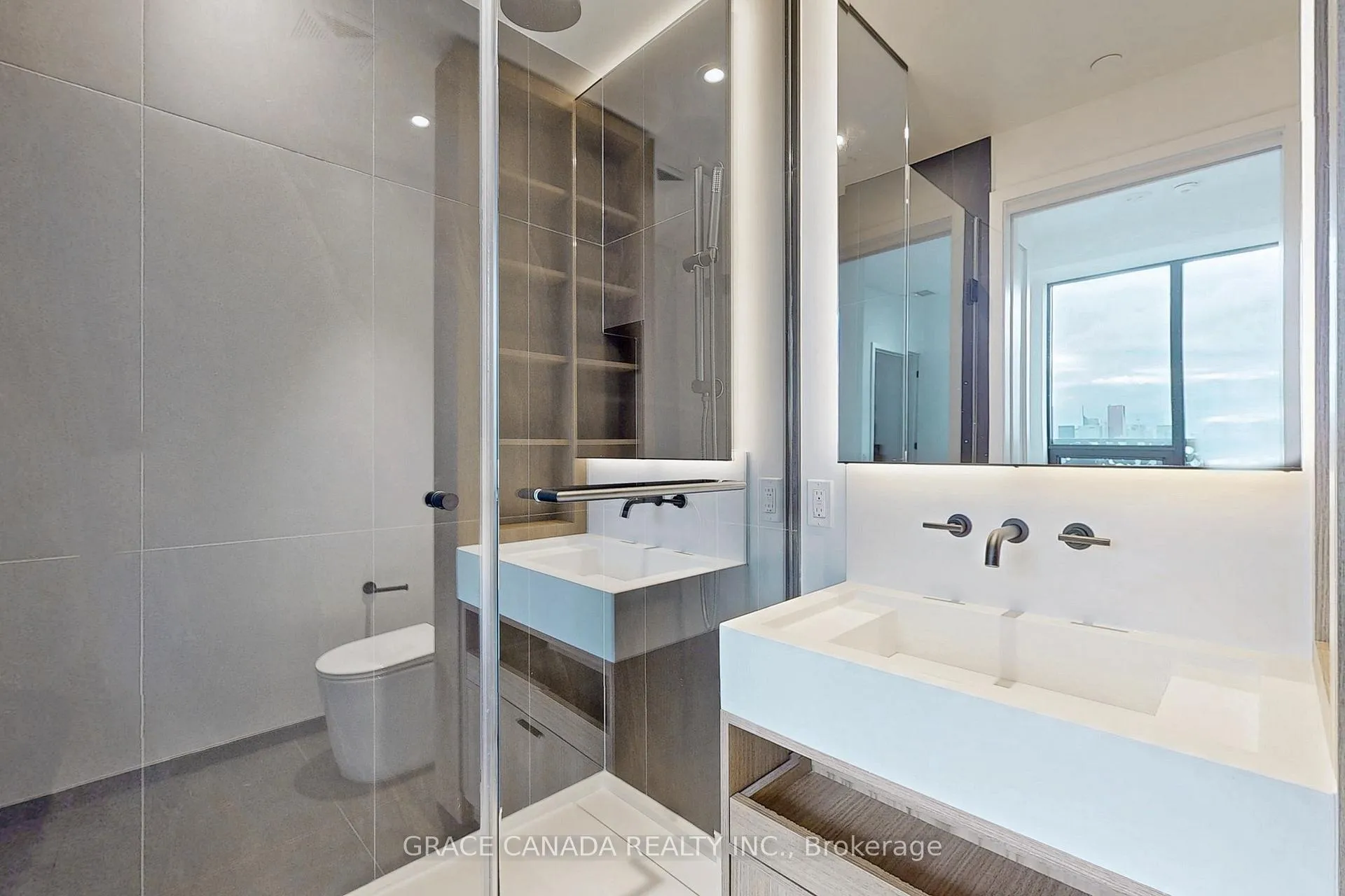 Photo 21 of Unit 5004, 55 Charles Street E, Toronto, Church-Yonge Corridor — HOMEH