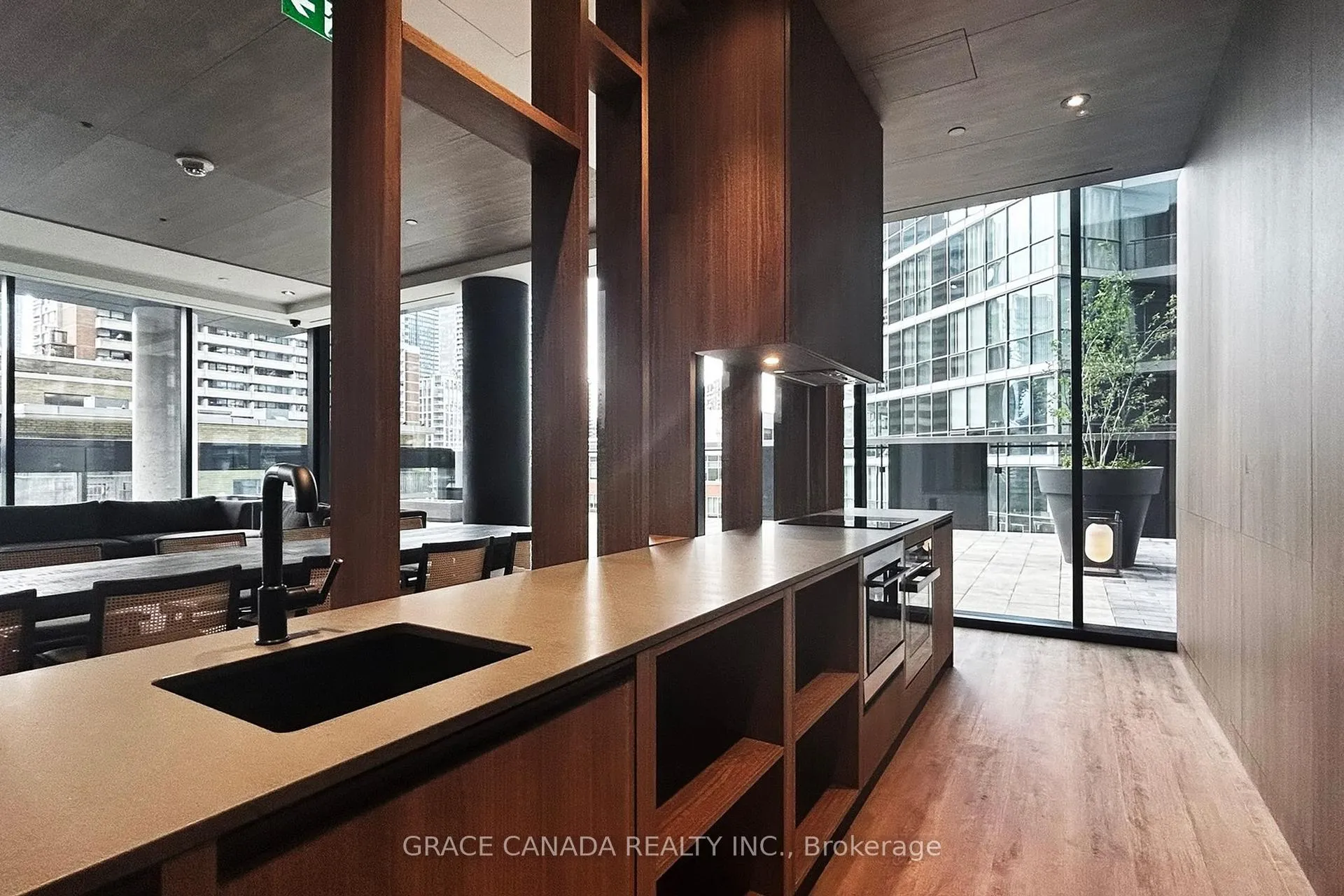 Photo 35 of Unit 5004, 55 Charles Street E, Toronto, Church-Yonge Corridor — HOMEH