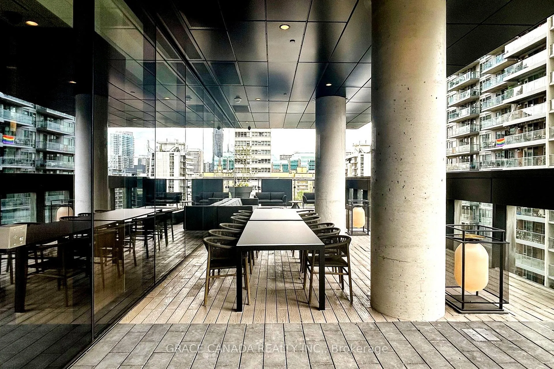 Photo 44 of Unit 5004, 55 Charles Street E, Toronto, Church-Yonge Corridor — HOMEH
