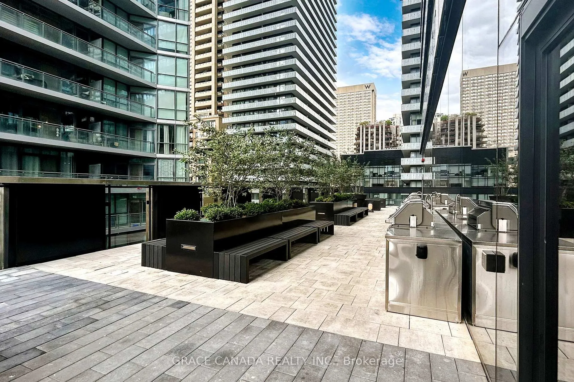 Photo 45 of Unit 5004, 55 Charles Street E, Toronto, Church-Yonge Corridor — HOMEH