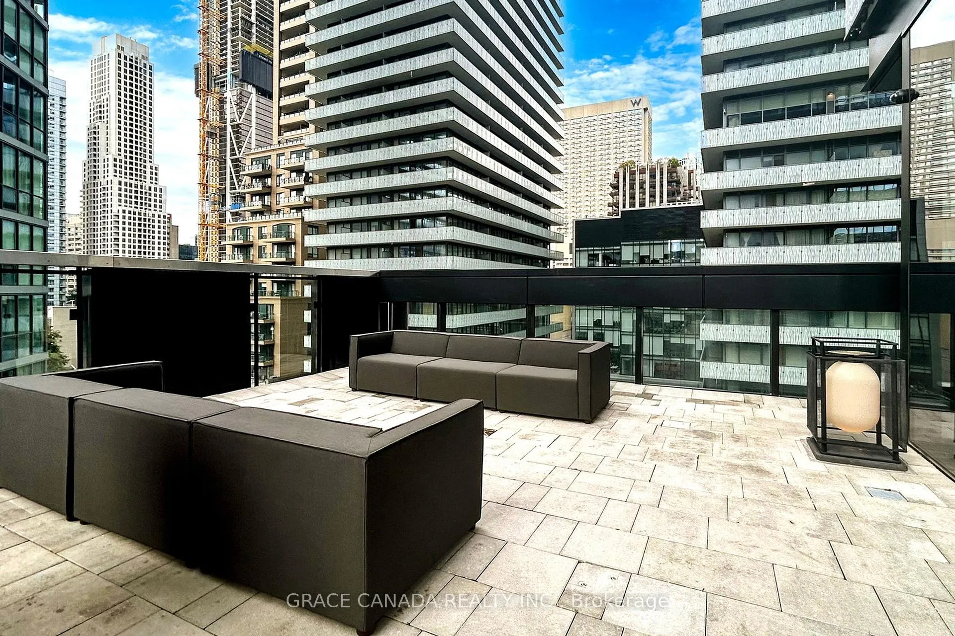 Photo 49 of Unit 5004, 55 Charles Street E, Toronto, Church-Yonge Corridor — HOMEH