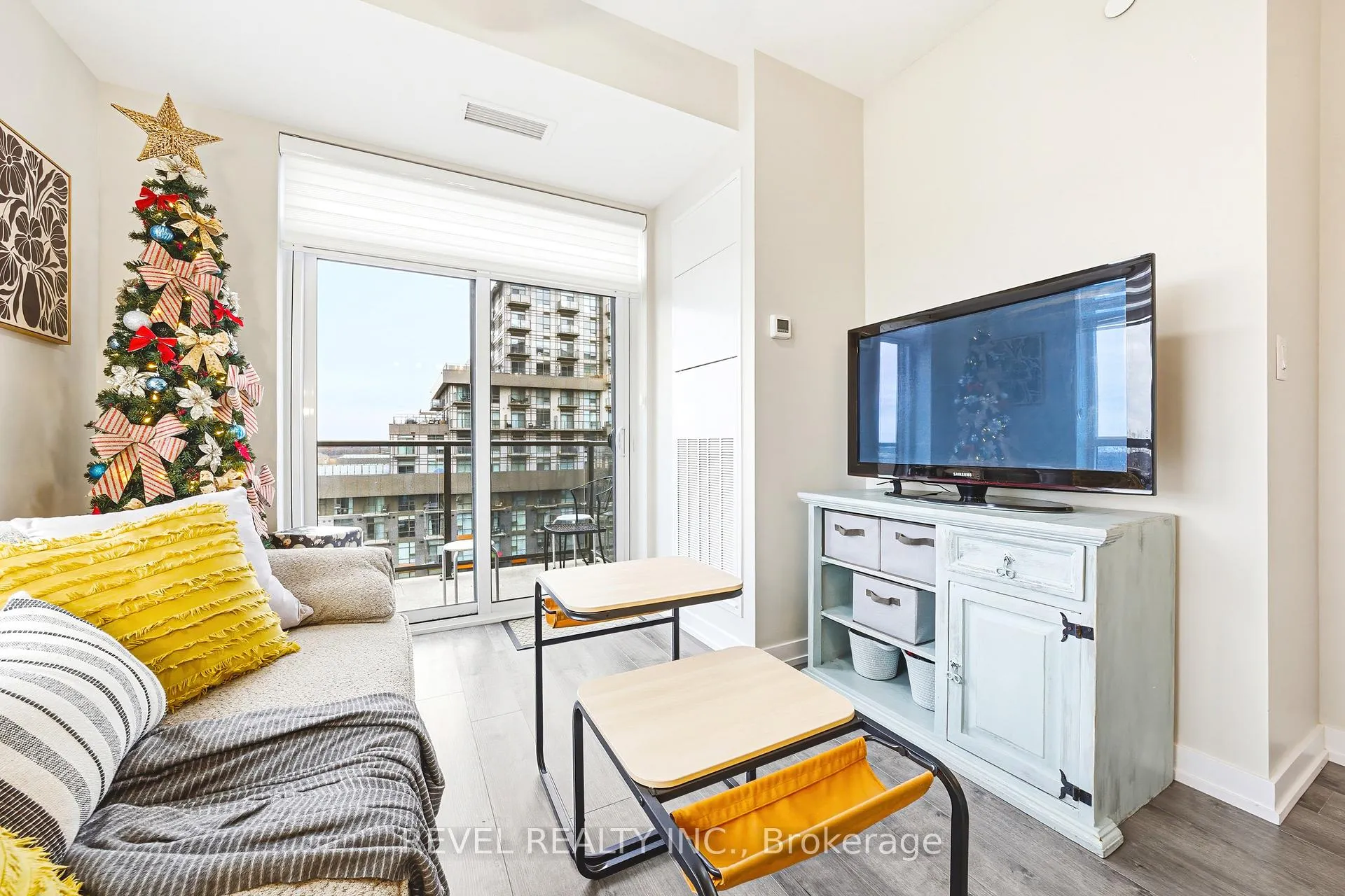 Photo 12 of Unit 613, 470 Dundas Street E, Hamilton, Waterdown — HOMEH