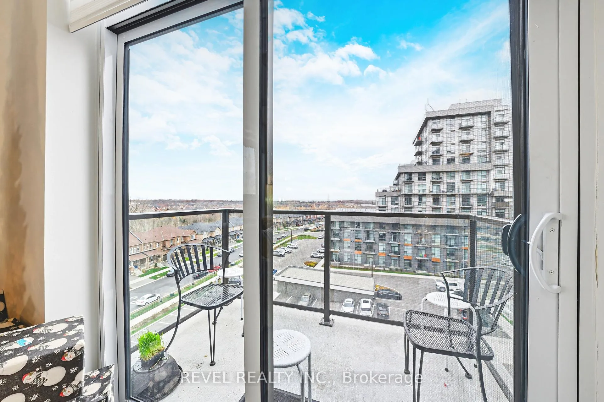 Photo 13 of Unit 613, 470 Dundas Street E, Hamilton, Waterdown — HOMEH