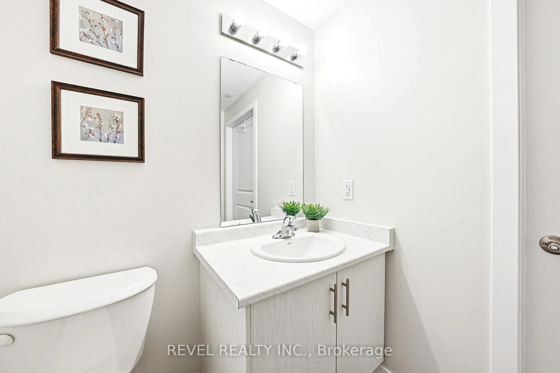 Photo 18 of Unit 613, 470 Dundas Street E, Hamilton, Waterdown — HOMEH