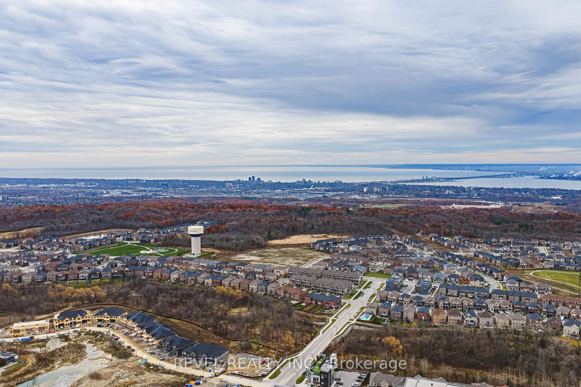 Photo 34 of Unit 613, 470 Dundas Street E, Hamilton, Waterdown — HOMEH