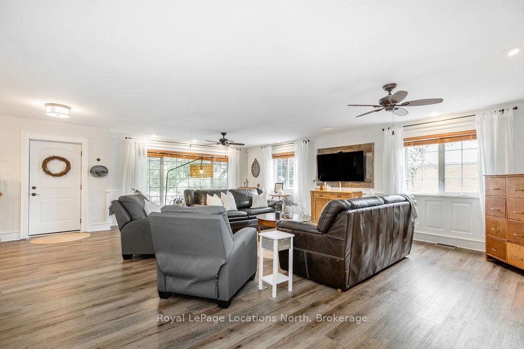 Photo 18 of 221 Jane Street, Clearview, Stayner — HOMEH