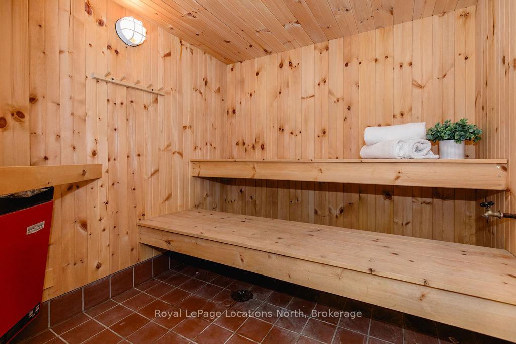 Photo 46 of 221 Jane Street, Clearview, Stayner — HOMEH