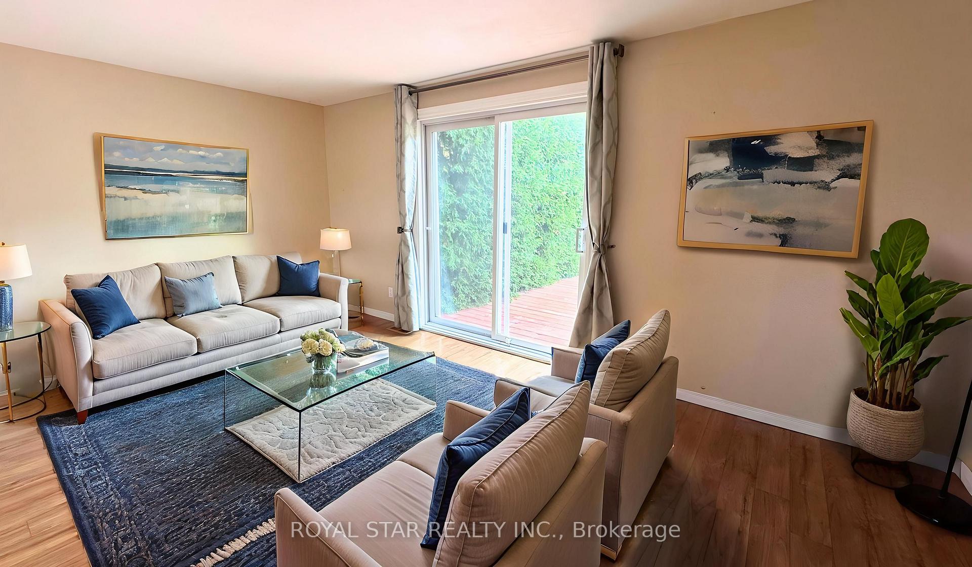 Photo 3 of 7 Tedwyn Drive, Ottawa, Barrhaven - Pheasant Run — HOMEH