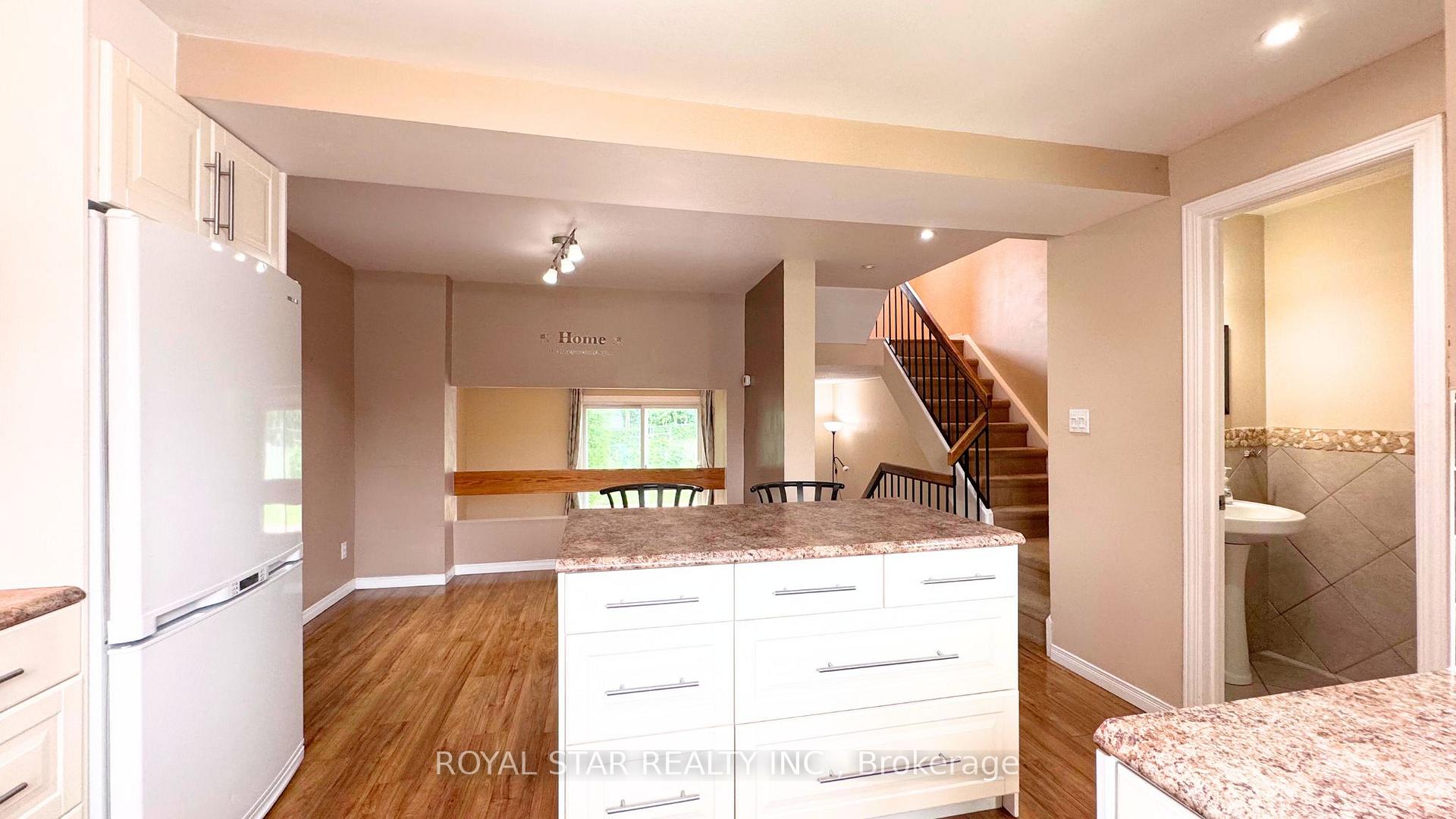 Photo 9 of 7 Tedwyn Drive, Ottawa, Barrhaven - Pheasant Run — HOMEH