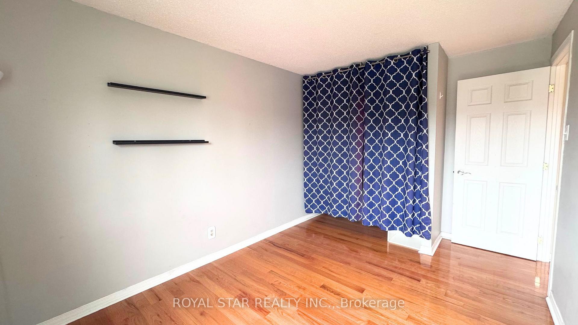Photo 15 of 7 Tedwyn Drive, Ottawa, Barrhaven - Pheasant Run — HOMEH
