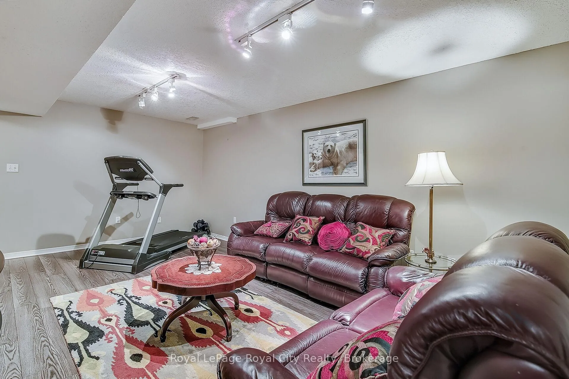Photo 33 of Unit 34, 1550 Gordon Street, Guelph, Pineridge/Westminster Woods — HOMEH