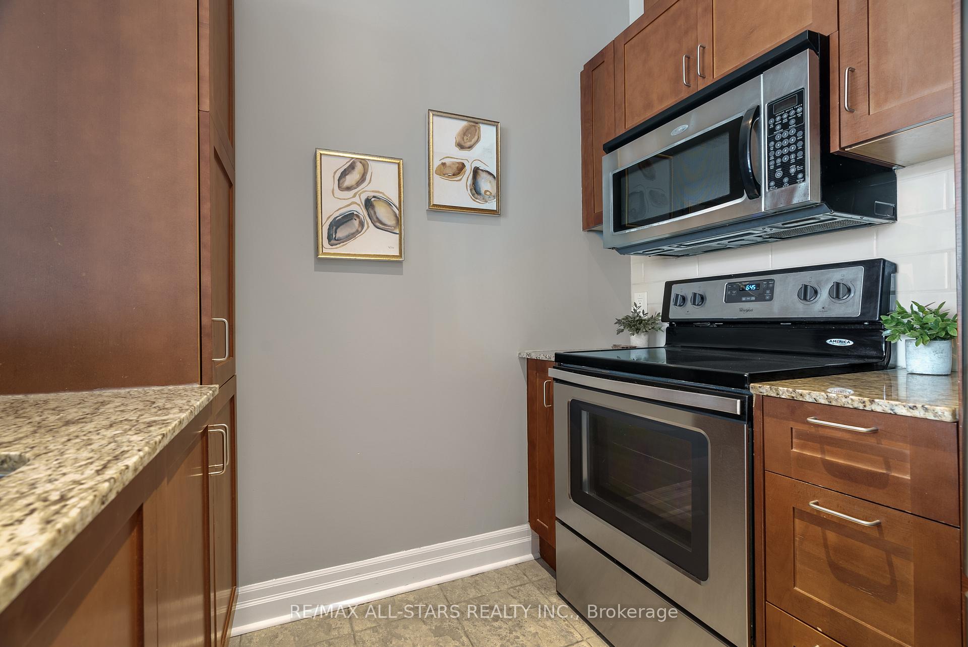 Photo 7 of Unit 314, 44 Bond Street W, Oshawa, O'Neill — HOMEH