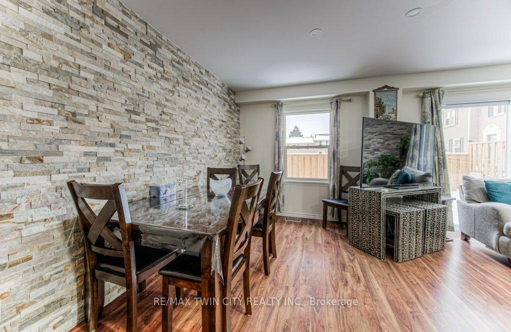 Photo 8 of Unit 7, 52 Montcalm Drive, Kitchener — HOMEH