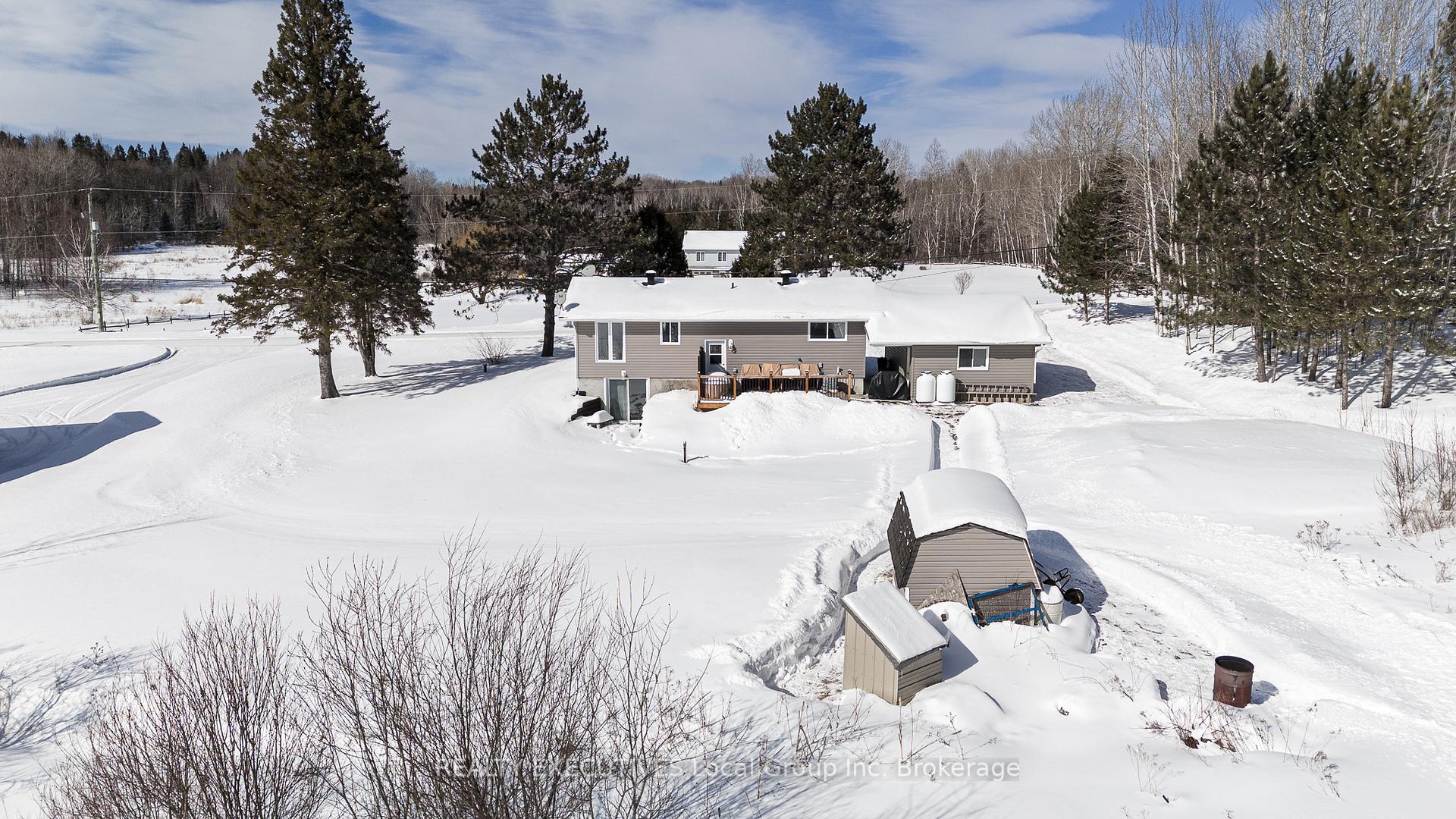 Photo 7 of 843 River Road, Chisholm — HOMEH