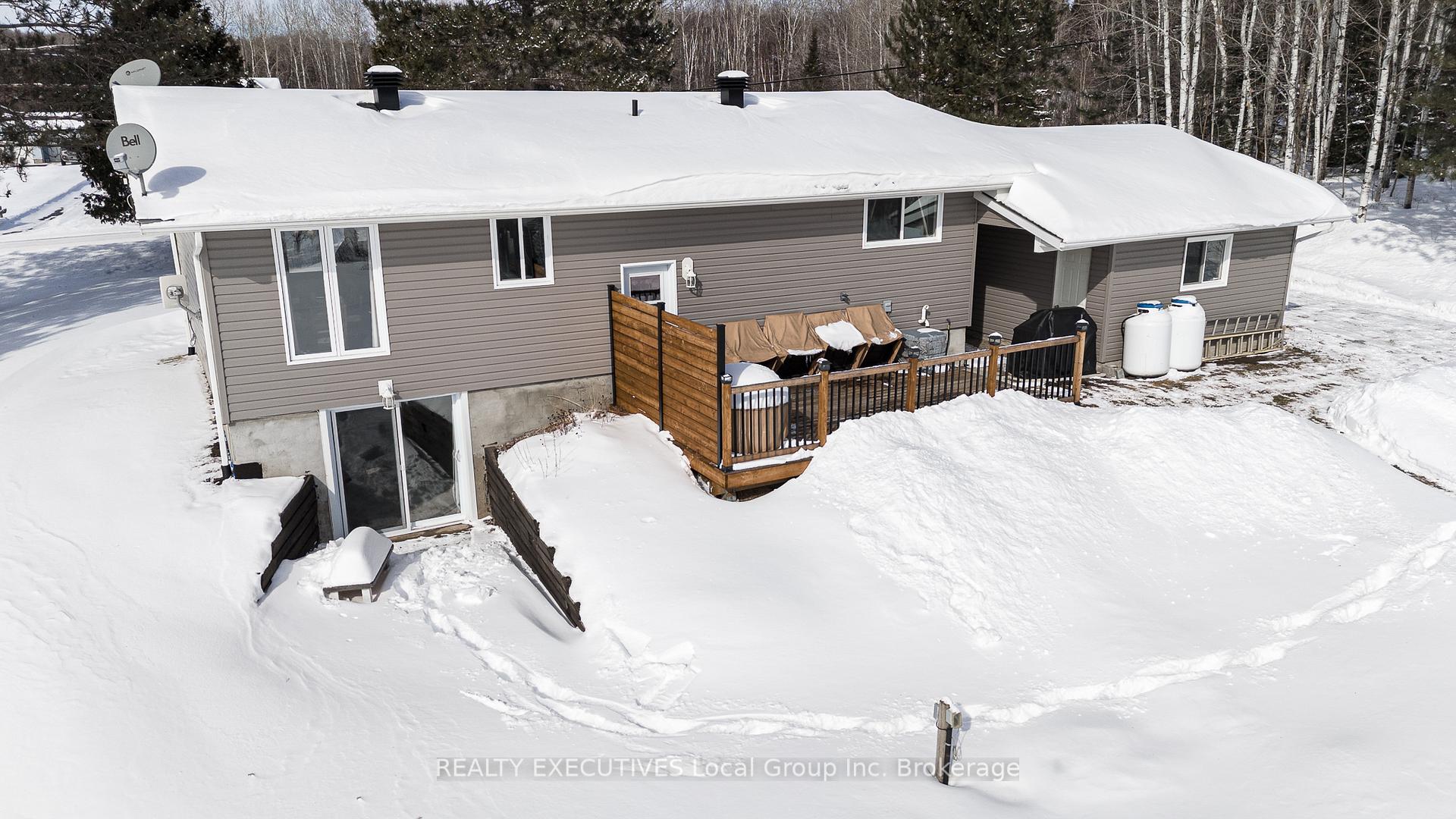 Photo 12 of 843 River Road, Chisholm — HOMEH