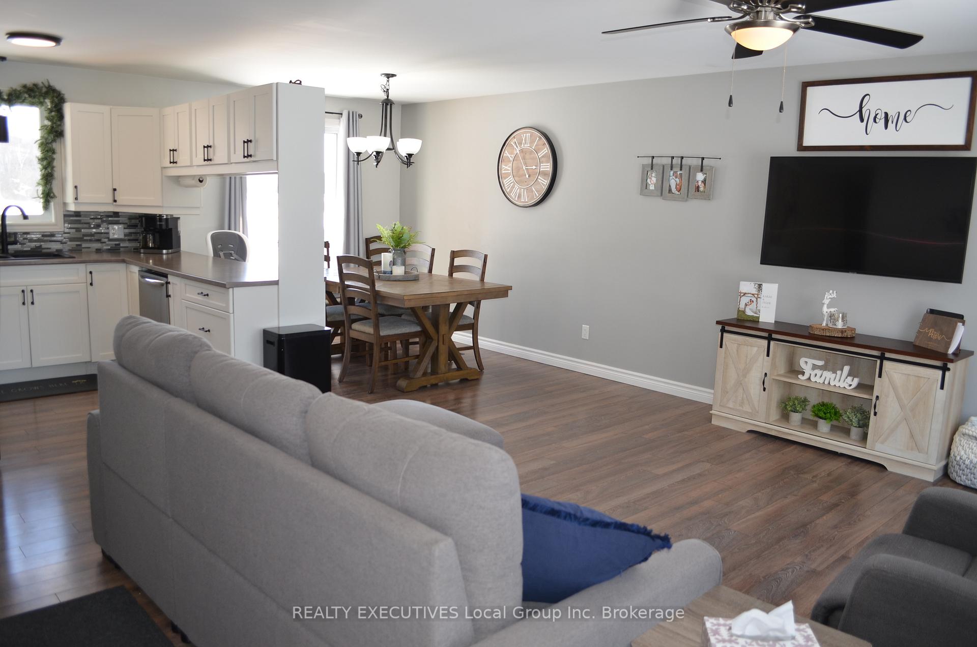 Photo 16 of 843 River Road, Chisholm — HOMEH