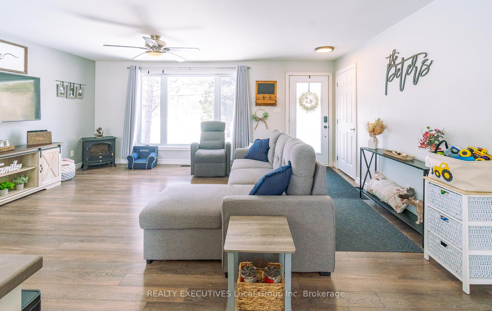 Photo 17 of 843 River Road, Chisholm — HOMEH