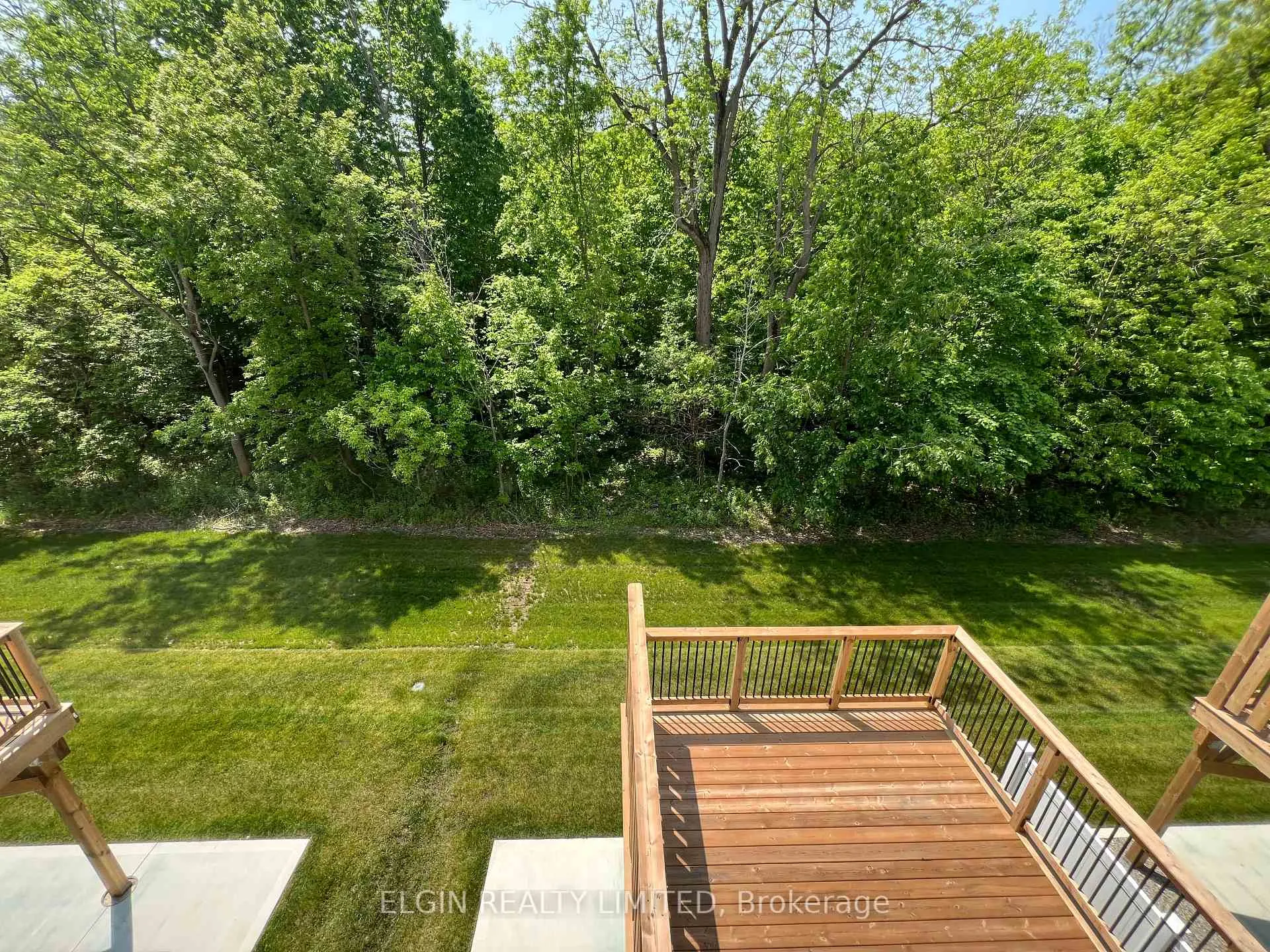 Photo 2 of 27-49 Royal Dornoch Drive, St. Thomas — HOMEH