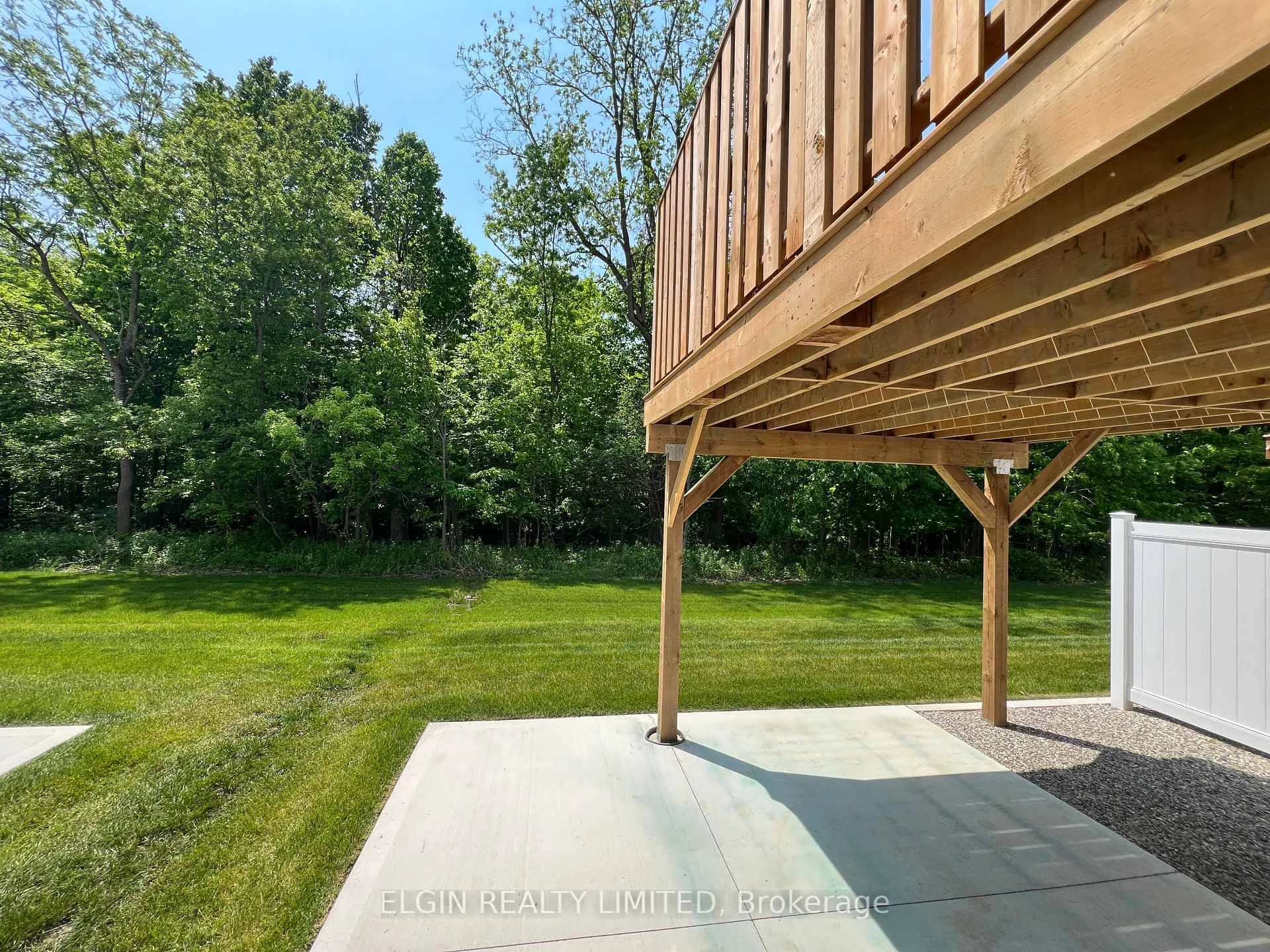 Photo 4 of 27-49 Royal Dornoch Drive, St. Thomas — HOMEH