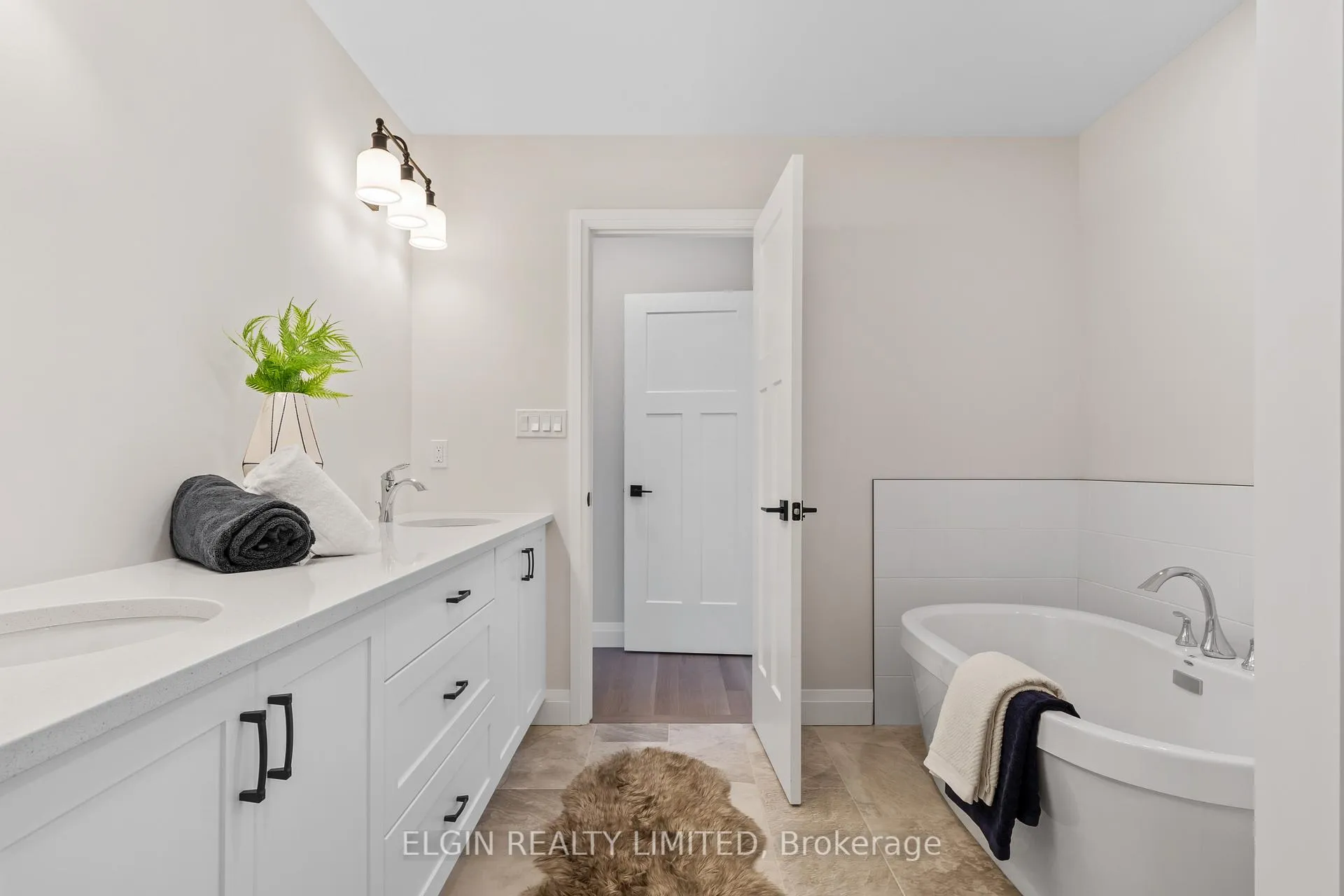 Photo 28 of 27-49 Royal Dornoch Drive, St. Thomas — HOMEH