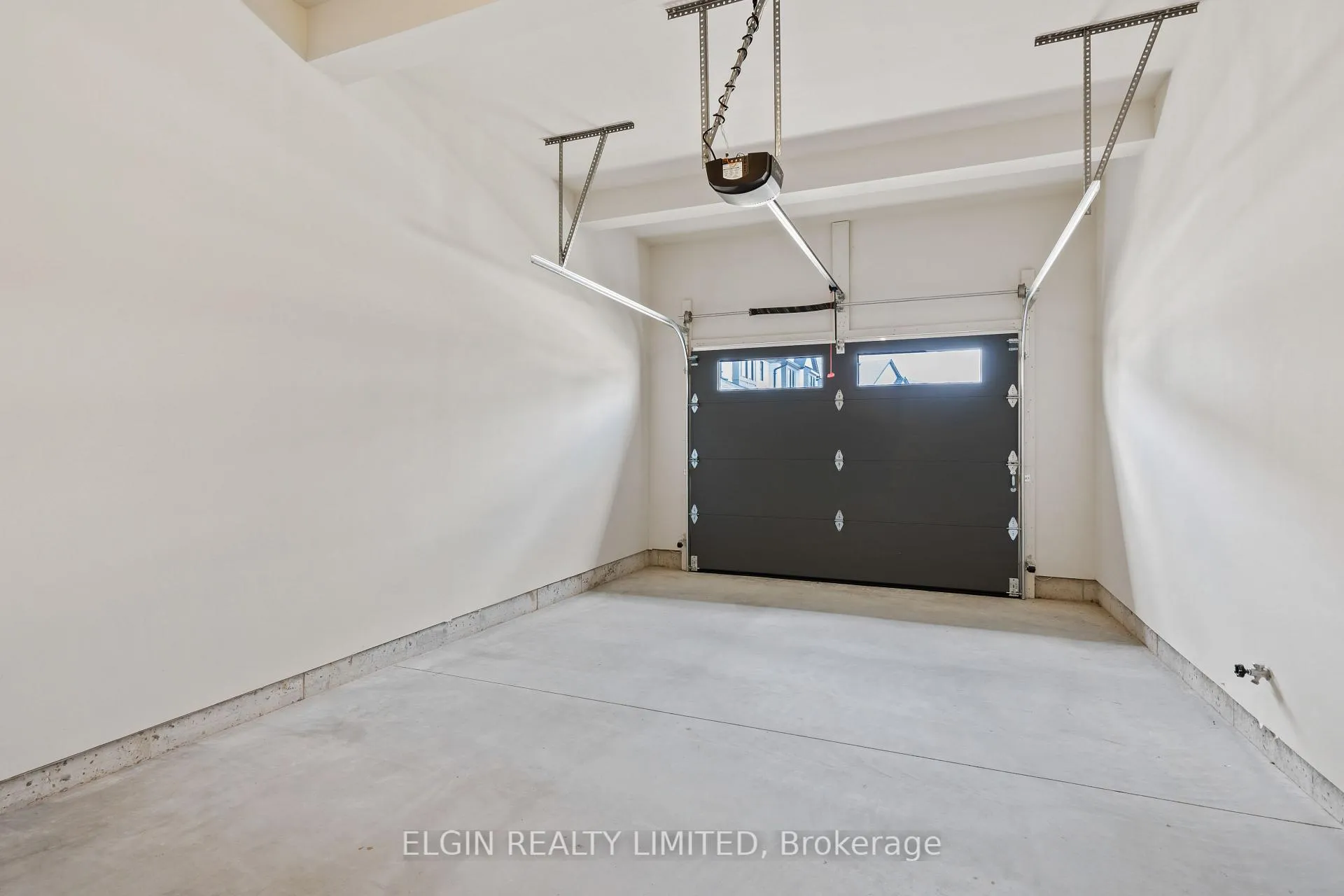 Photo 44 of 27-49 Royal Dornoch Drive, St. Thomas — HOMEH