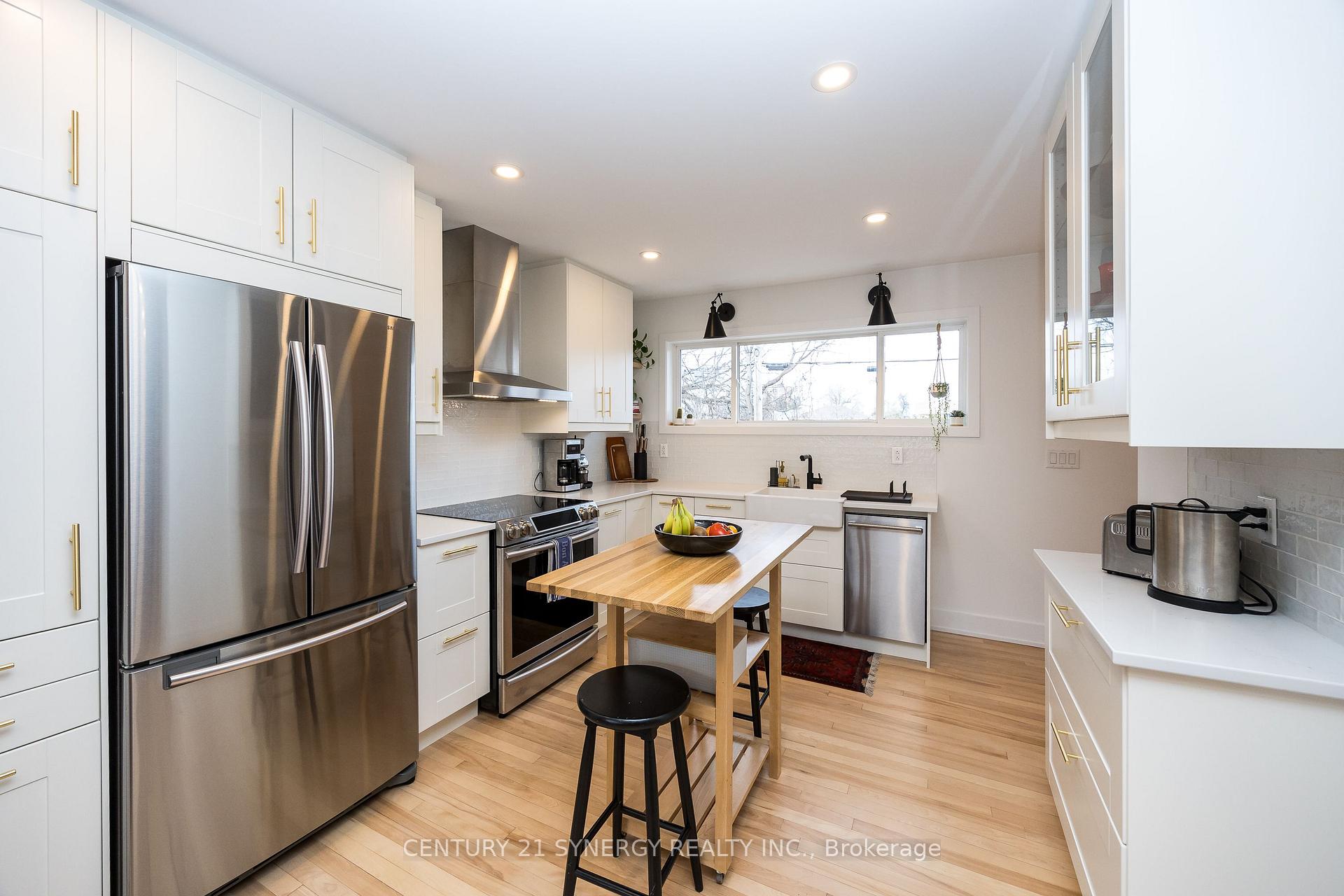 Photo 16 of 1343 Leaside Avenue N, Ottawa, Carlington — HOMEH