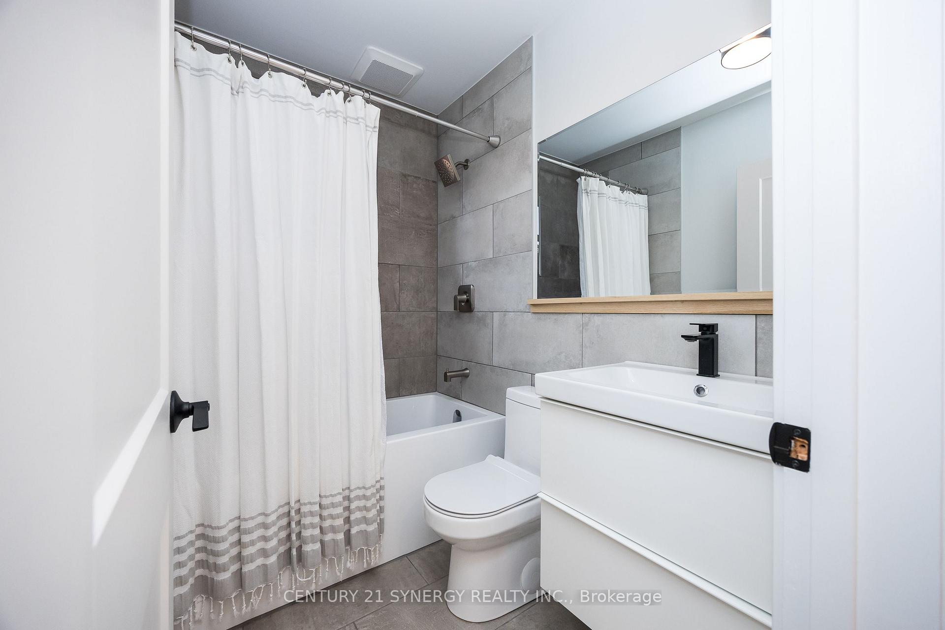 Photo 18 of 1343 Leaside Avenue N, Ottawa, Carlington — HOMEH