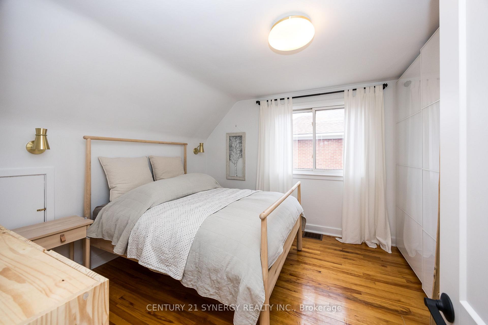 Photo 20 of 1343 Leaside Avenue N, Ottawa, Carlington — HOMEH