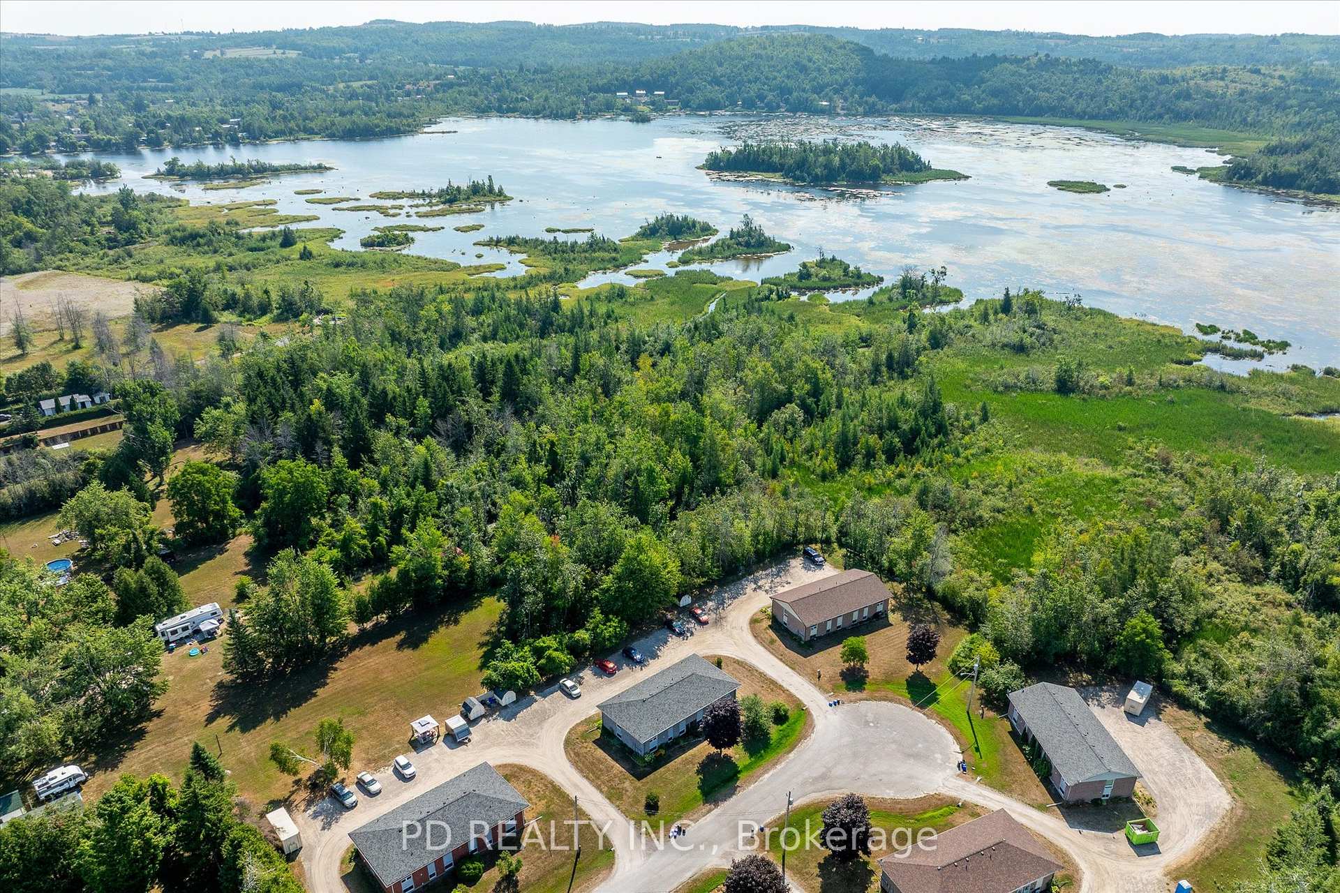 Photo 5 of Unit C, 102 Rita Crescent, Kawartha Lakes, Omemee — HOMEH