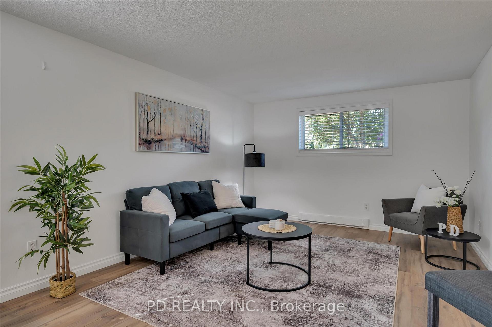 Photo 10 of Unit C, 102 Rita Crescent, Kawartha Lakes, Omemee — HOMEH