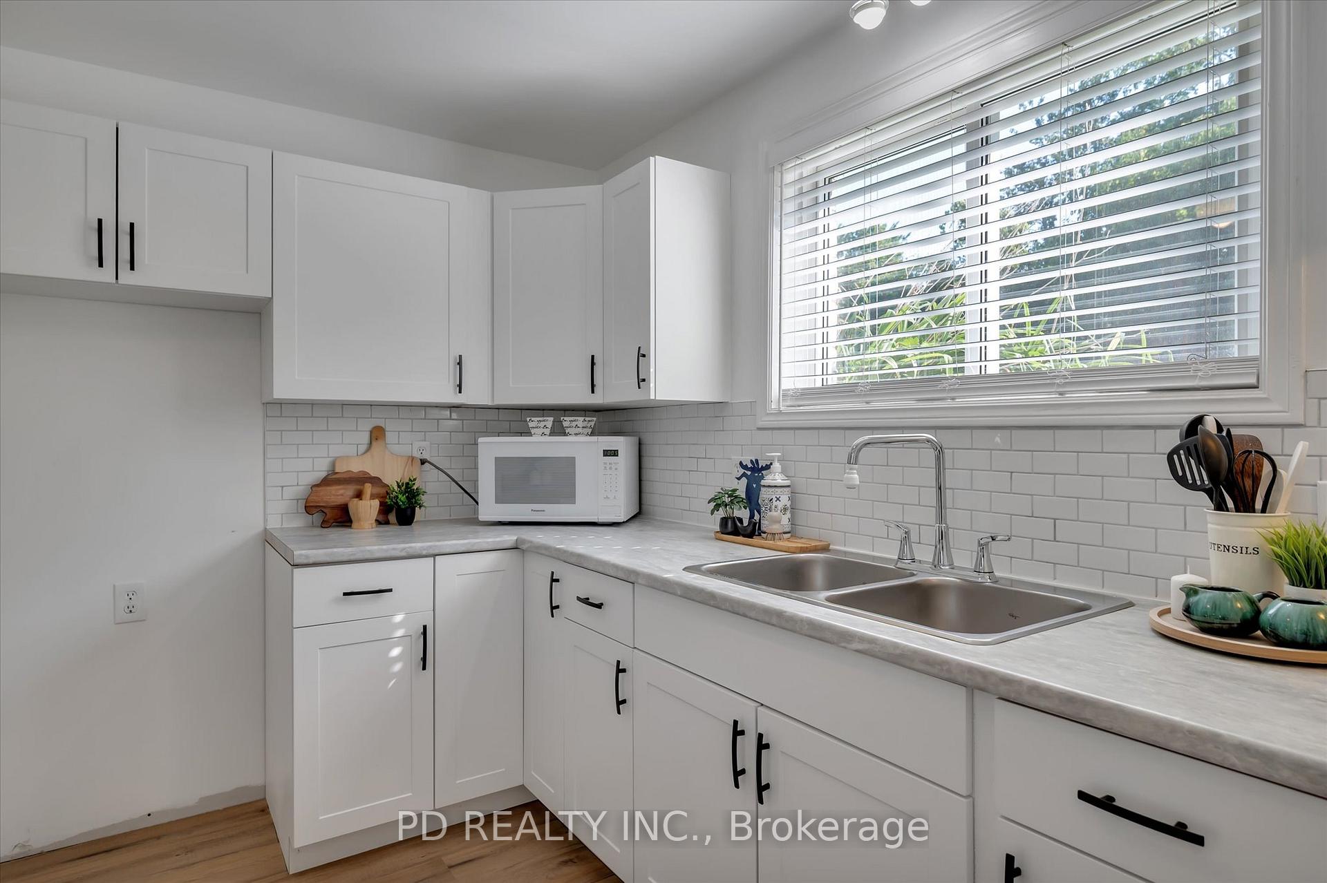 Photo 24 of Unit C, 102 Rita Crescent, Kawartha Lakes, Omemee — HOMEH