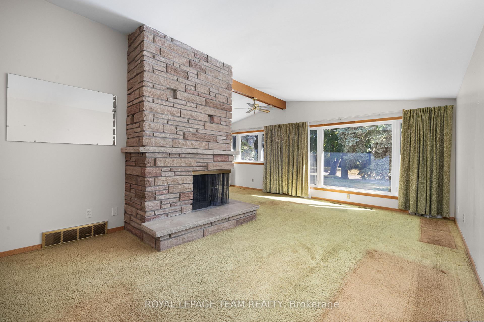 Photo 6 of 660 Sandra Avenue, Ottawa, Elmvale Acres — HOMEH