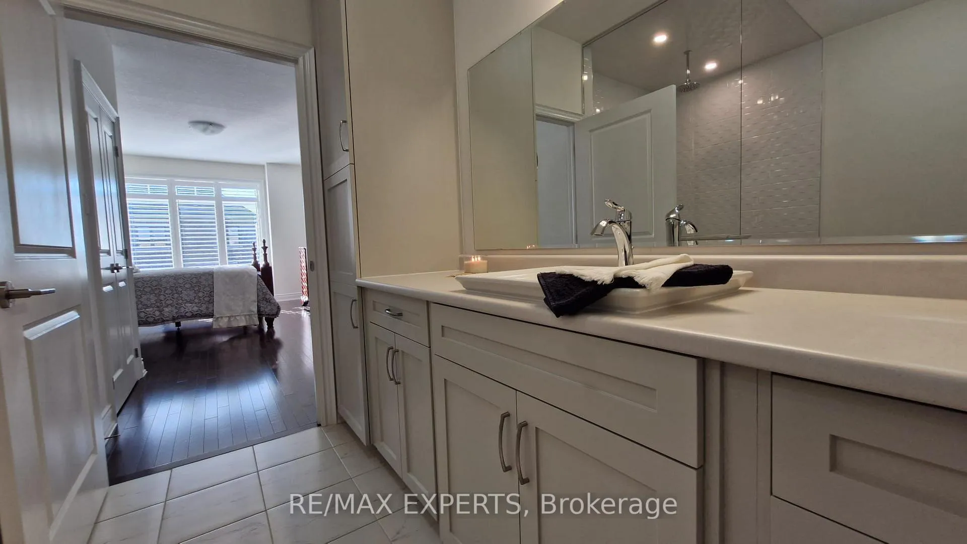 Photo 18 of Unit 32, 68 Summerhill Drive, New Tecumseth, Alliston — HOMEH