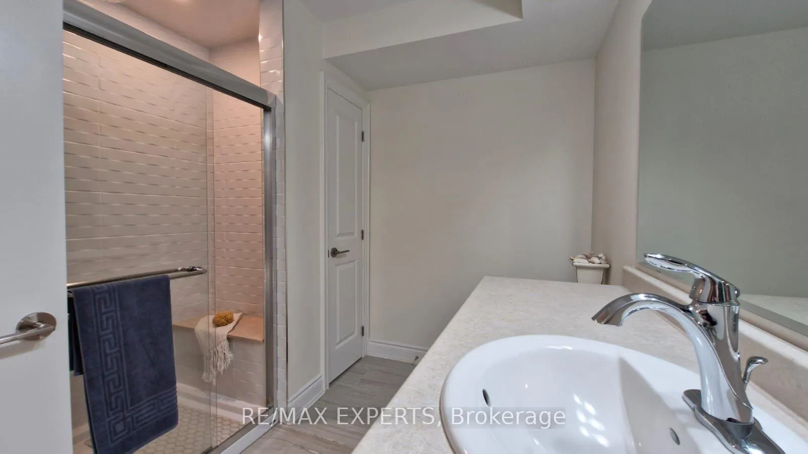 Photo 29 of Unit 32, 68 Summerhill Drive, New Tecumseth, Alliston — HOMEH