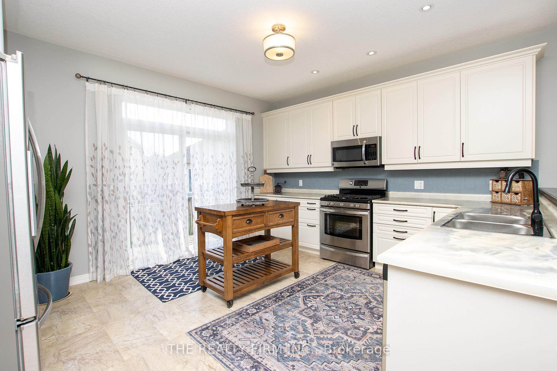 Photo 13 of 3 Roderick Court, Huron East, Egmondville — HOMEH