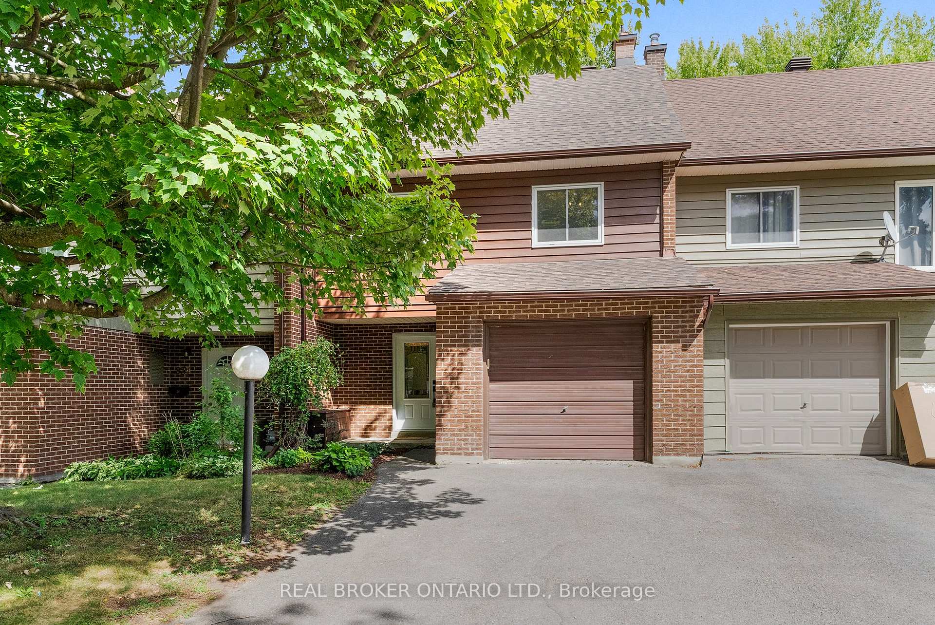 Photo 1 of 83 E Glen Park Drive, Ottawa, Blackburn Hamlet (South) — HOMEH