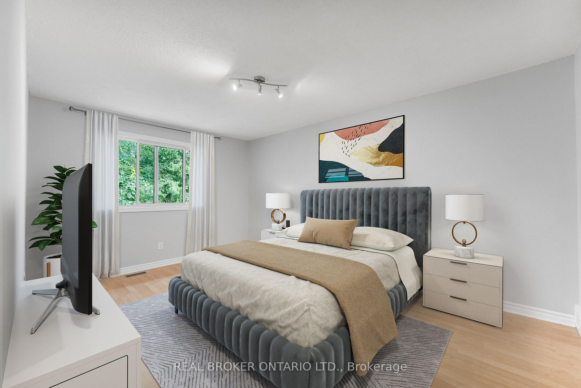 Photo 24 of 83 E Glen Park Drive, Ottawa, Blackburn Hamlet (South) — HOMEH