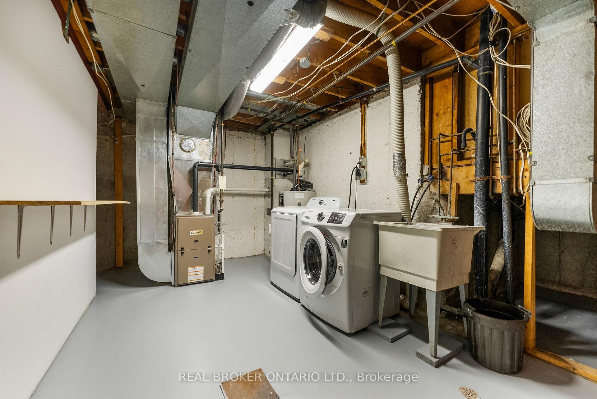 Photo 29 of 83 E Glen Park Drive, Ottawa, Blackburn Hamlet (South) — HOMEH