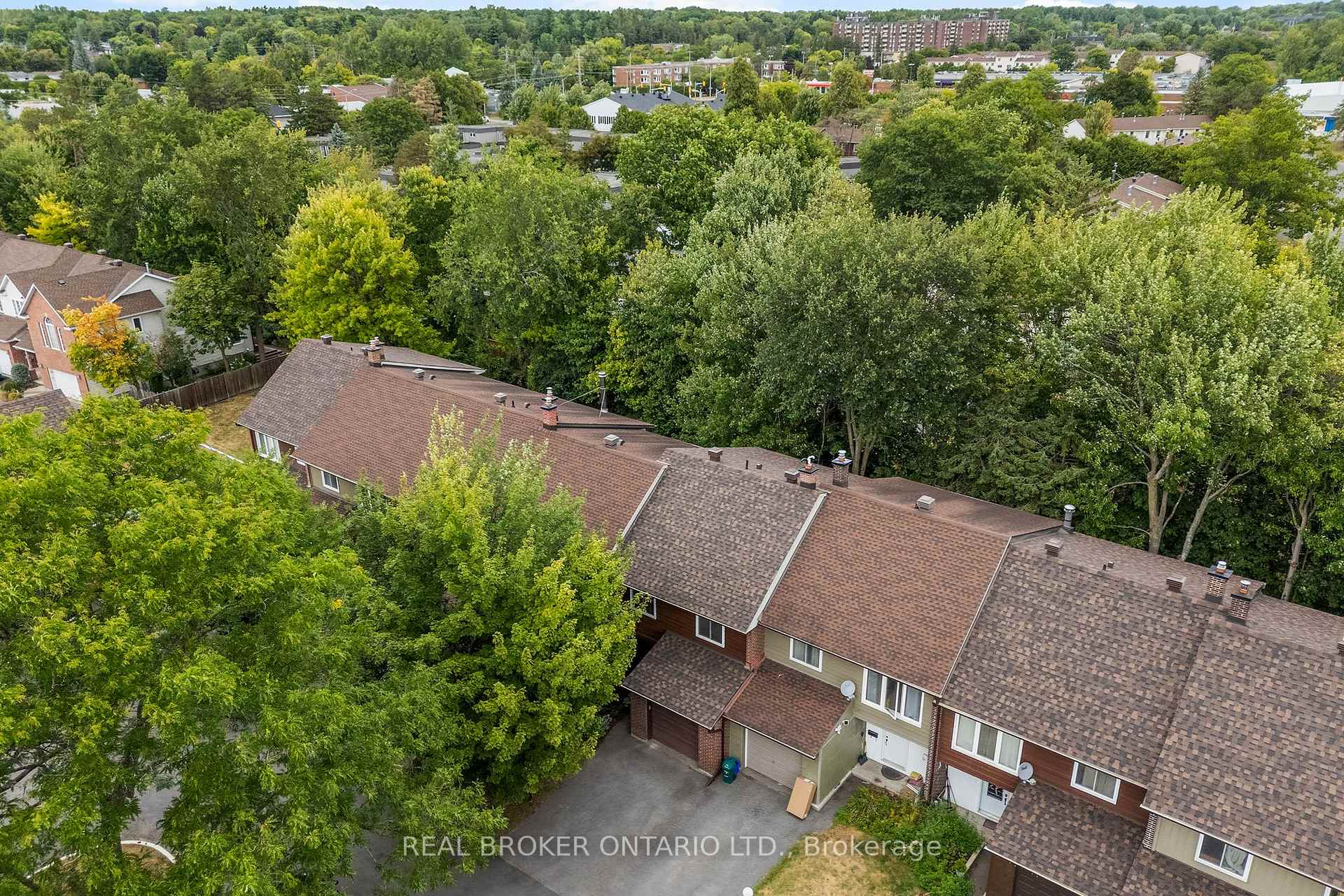 Photo 37 of 83 E Glen Park Drive, Ottawa, Blackburn Hamlet (South) — HOMEH