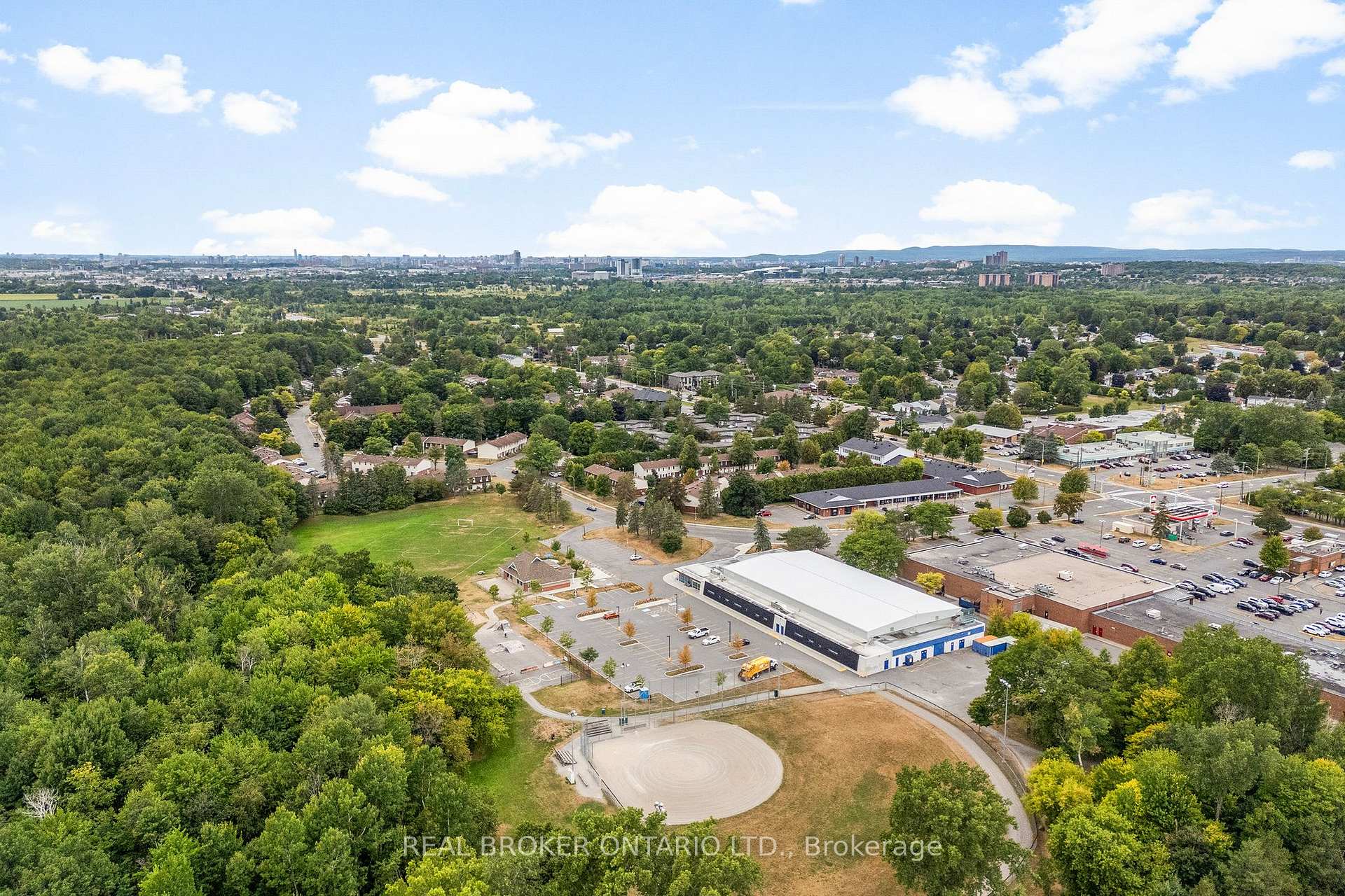 Photo 40 of 83 E Glen Park Drive, Ottawa, Blackburn Hamlet (South) — HOMEH