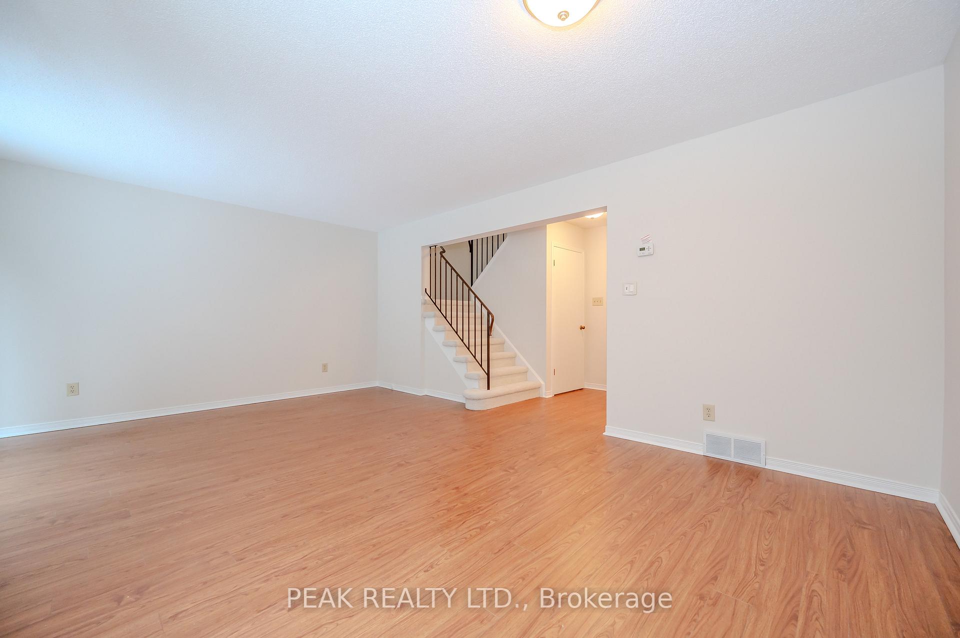 Photo 31 of Unit 3, 180 Highland Crescent, Kitchener — HOMEH