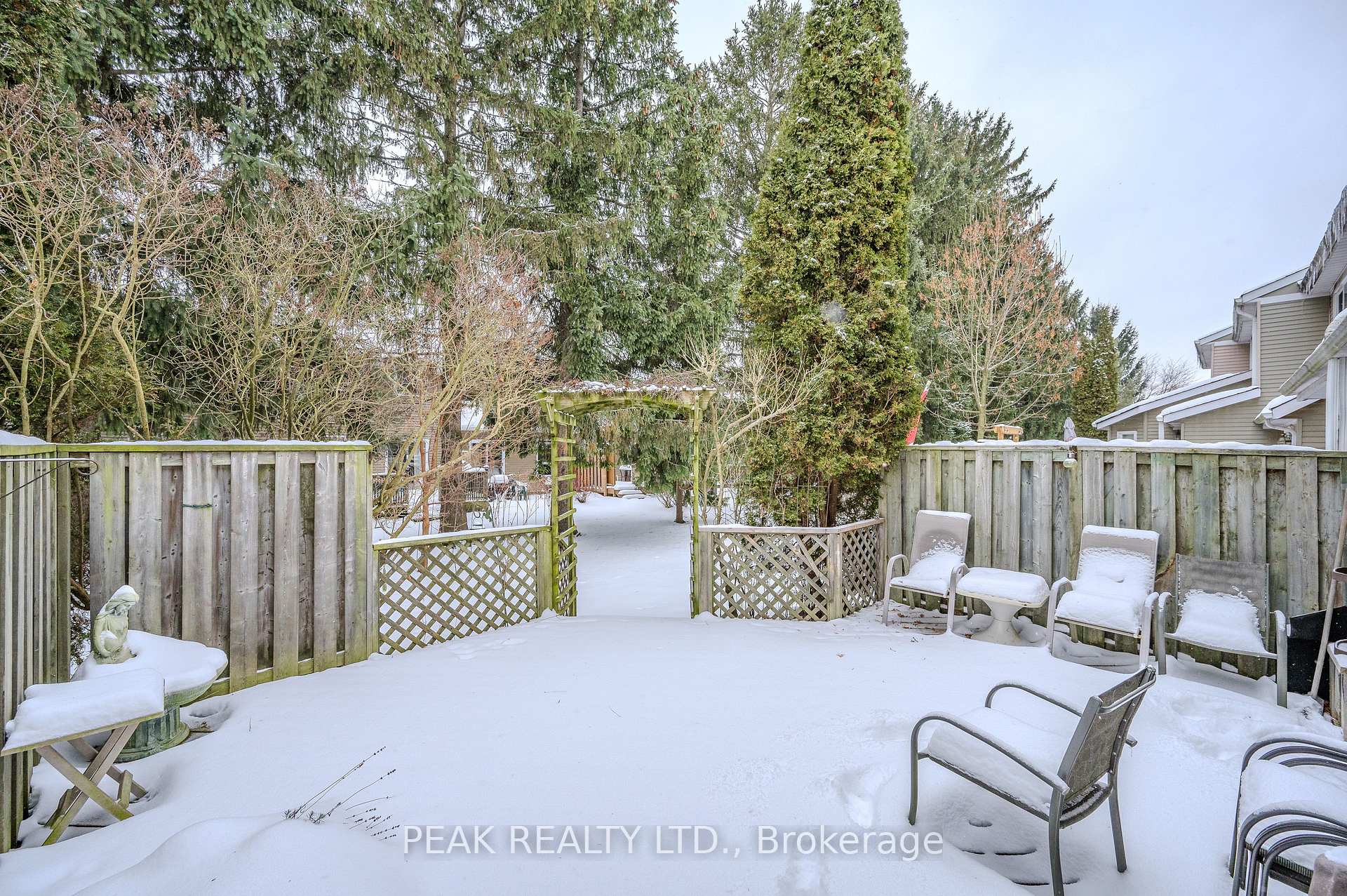 Photo 54 of Unit 3, 180 Highland Crescent, Kitchener — HOMEH