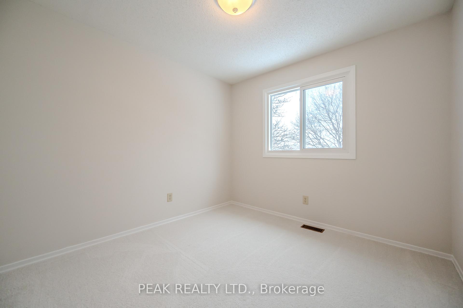 Photo 20 of Unit 3, 180 Highland Crescent, Kitchener — HOMEH