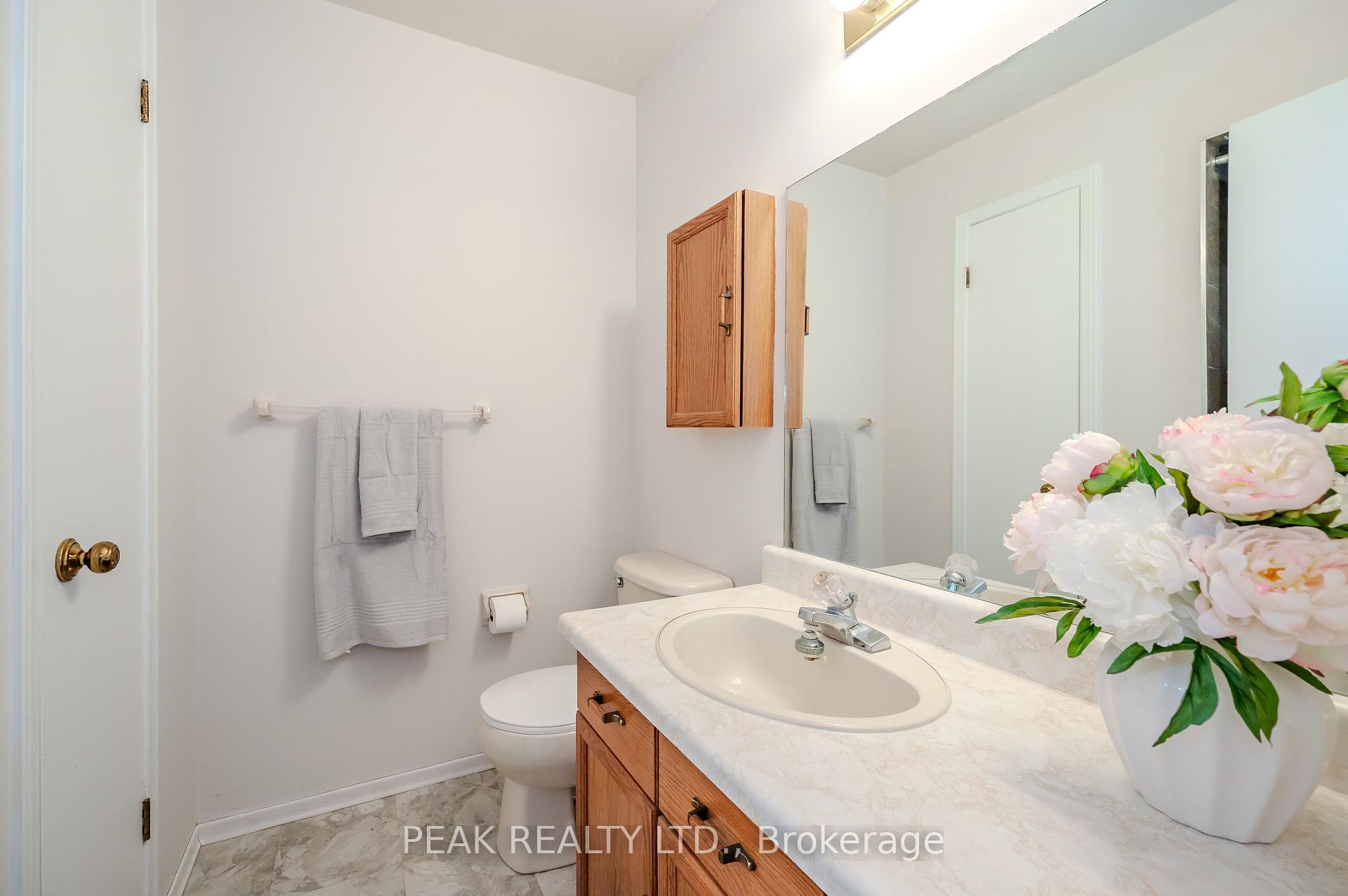 Photo 66 of Unit 3, 180 Highland Crescent, Kitchener — HOMEH