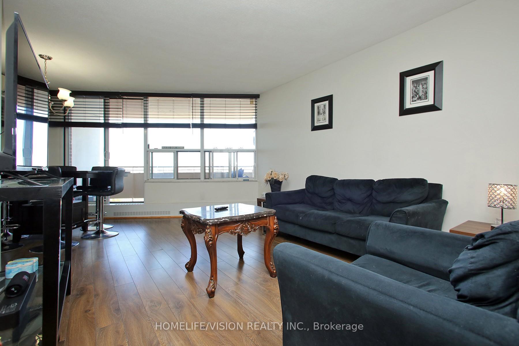 Photo 4 of Unit 1701, 60 Pavane Linkway, Toronto, Flemingdon Park — HOMEH