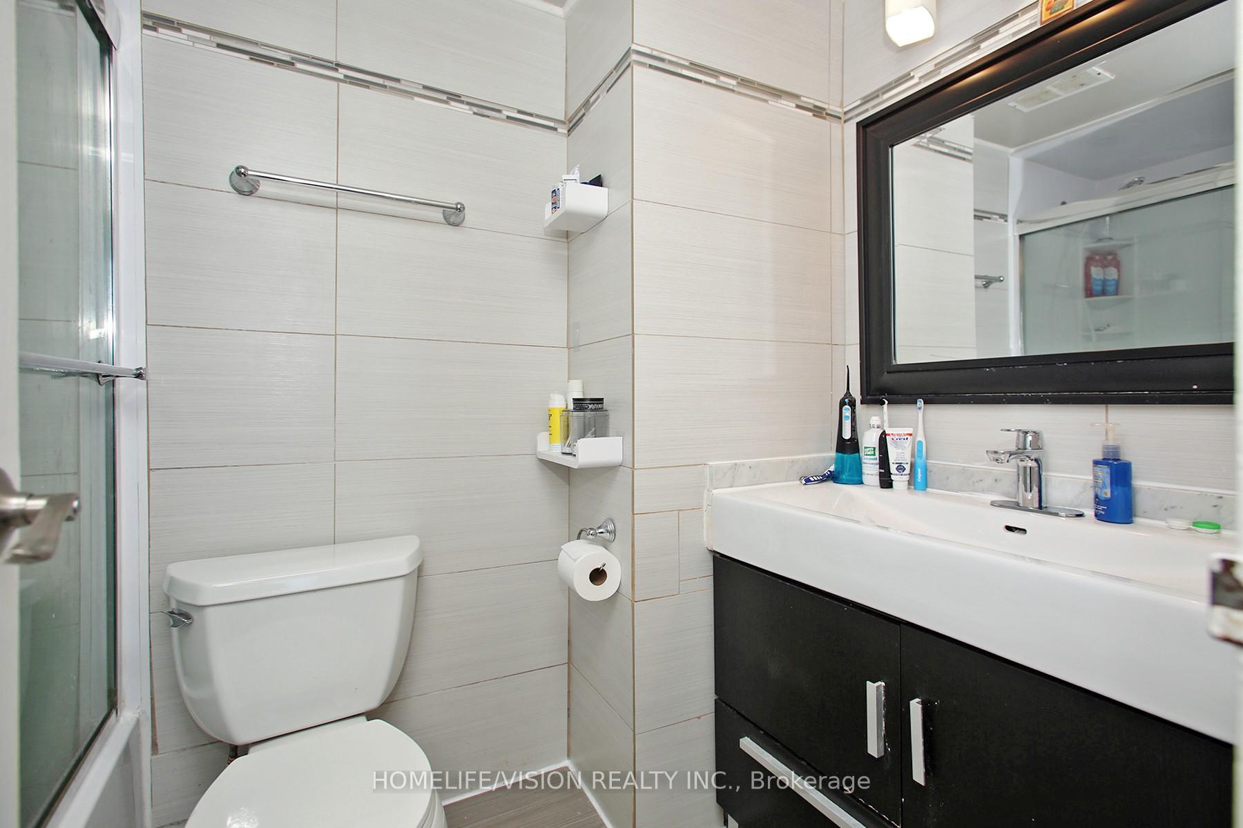 Photo 14 of Unit 1701, 60 Pavane Linkway, Toronto, Flemingdon Park — HOMEH